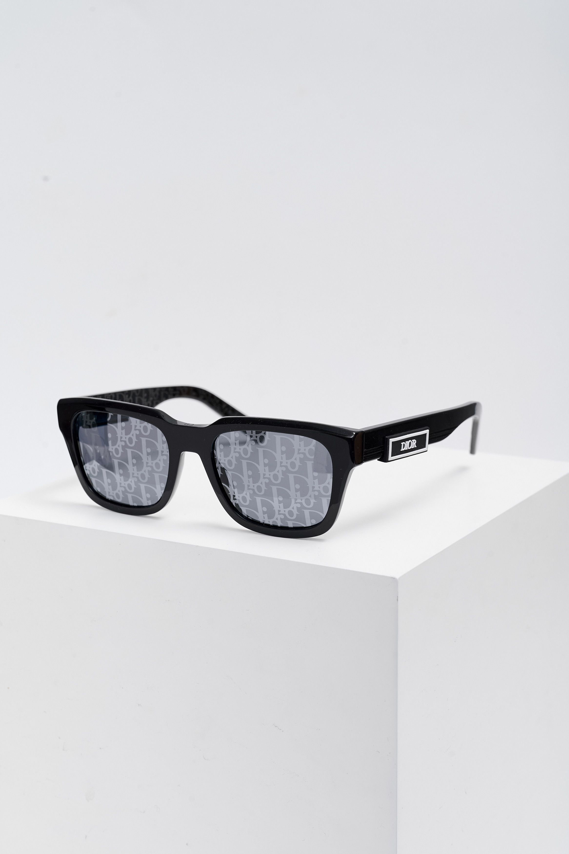 Dior DIOR DIORB23 S1I 10B8 SUNGLASSES Size ONE SIZE - 1 Thumbnail
