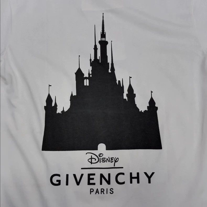 Givenchy Givenchy x Disney Collaboration SS22 Cartoon Movement Size US S / EU 44-46 / 1 - 4 Thumbnail