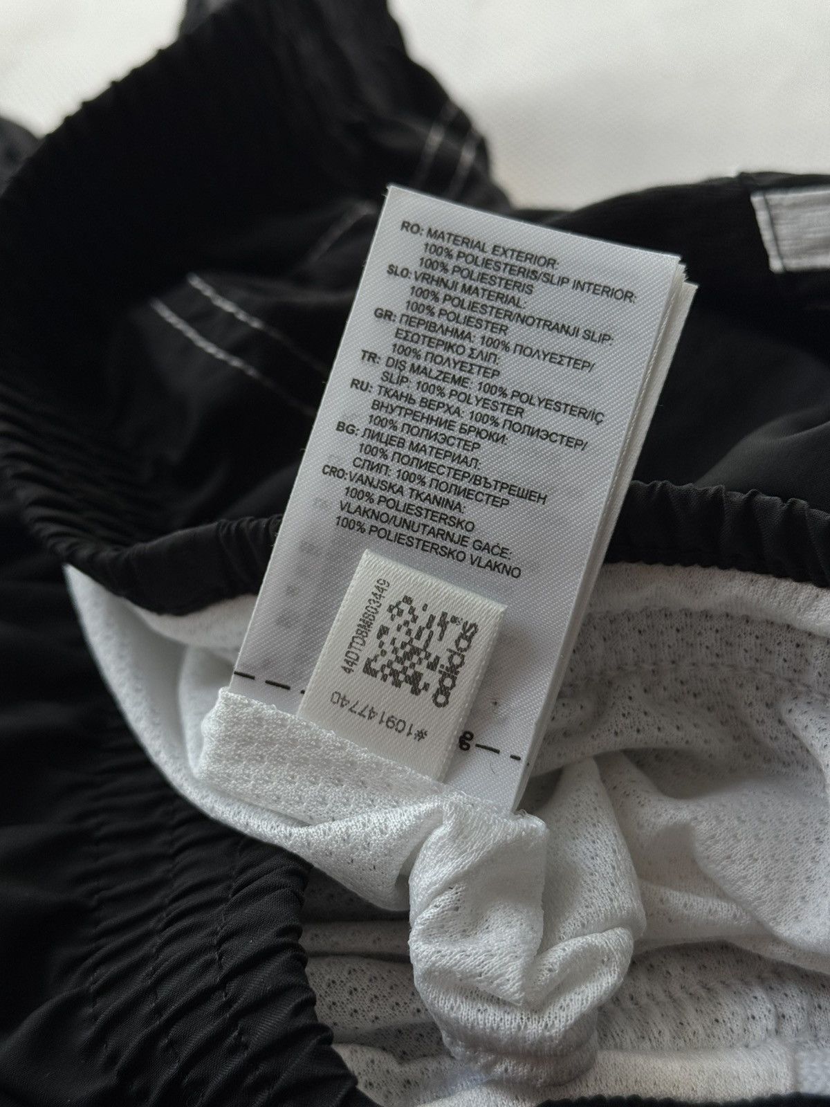 Adidas × Vintage Vintage Adidas shorts streetwear y2k style casual Size US 32 / EU 48 - 13 Thumbnail