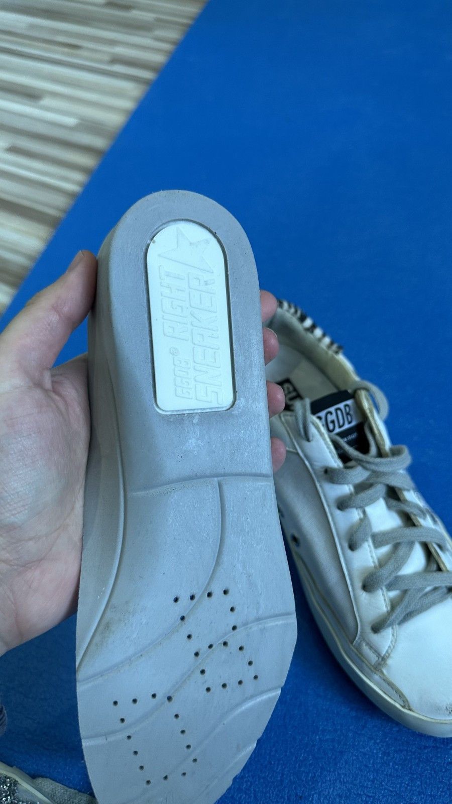 Golden Goose Golden Goose Women's SuperStar White Sneakers Size 36 Size US 6 / IT 36 - 13 Thumbnail