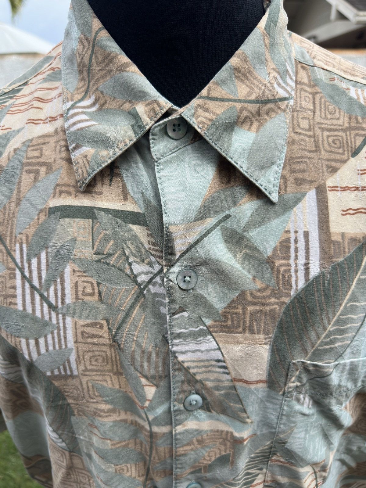 Tori Richard PreOwned Tori Richard Hawaiian Print Multicolored Men's XL Size US XL / EU 56 / 4 - 3 Thumbnail