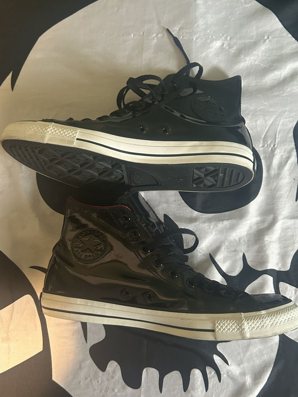 Converse × Japanese Brand Patent leather “fight club” converse Size US 10 / EU 43 - 3 Thumbnail