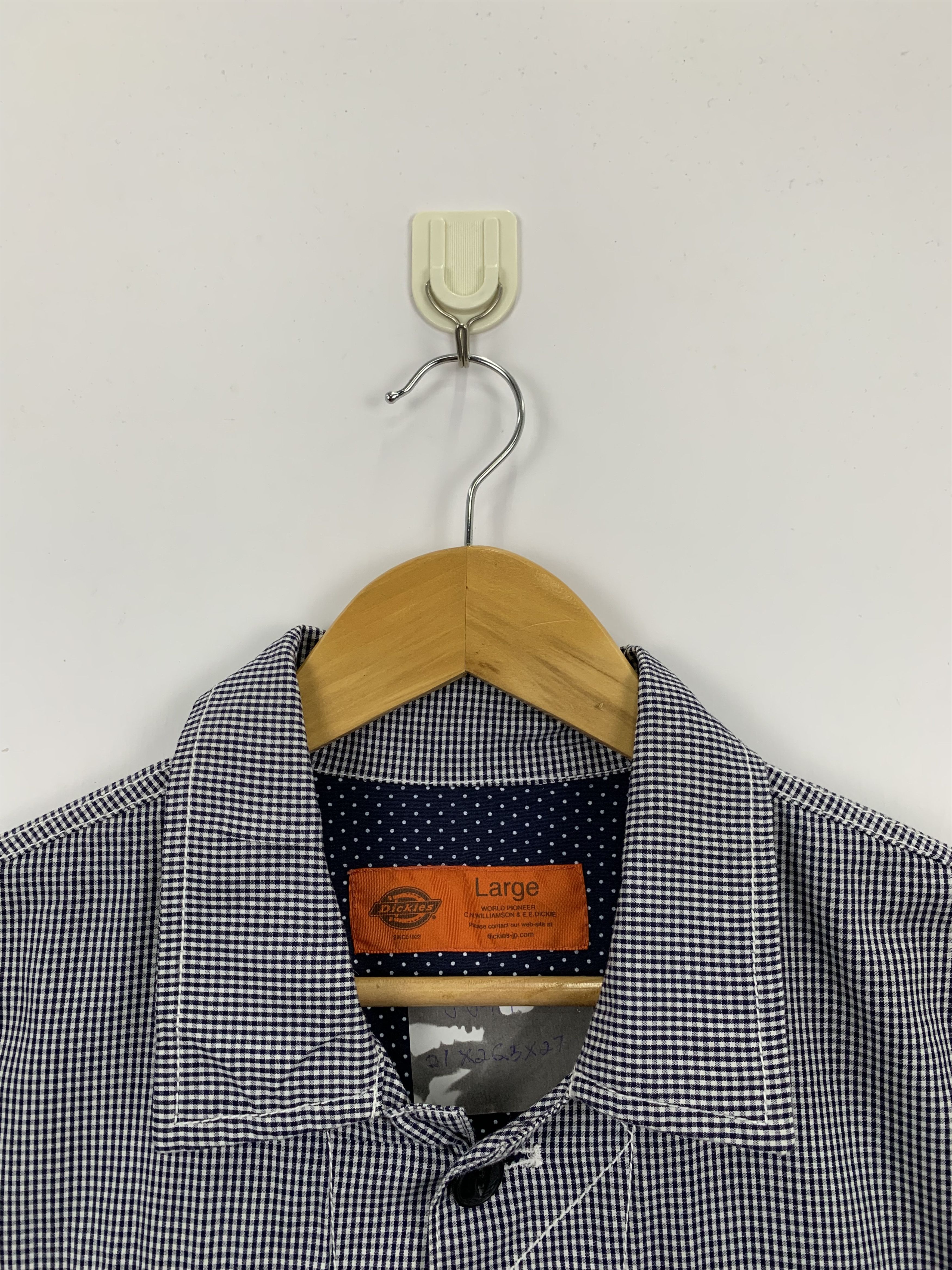 Dickies Vintage Dickies Button Up Denim Jacket J0919 Size US L / EU 52-54 / 3 - 8 Thumbnail