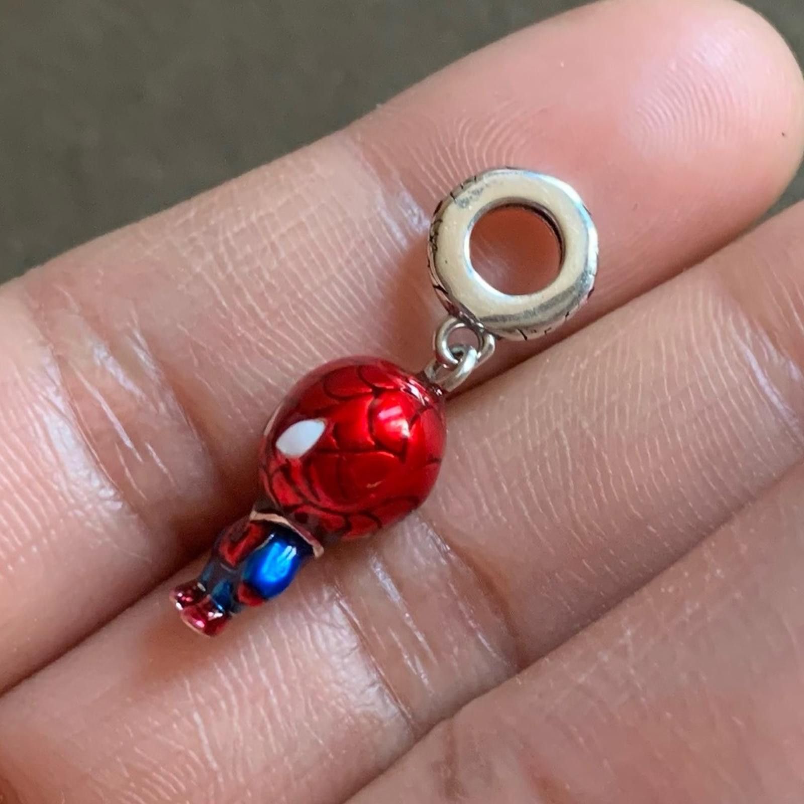 Other NWOT The Spiderman Spider-man Spider Man Dangle Charm Size ONE SIZE - 11 Thumbnail