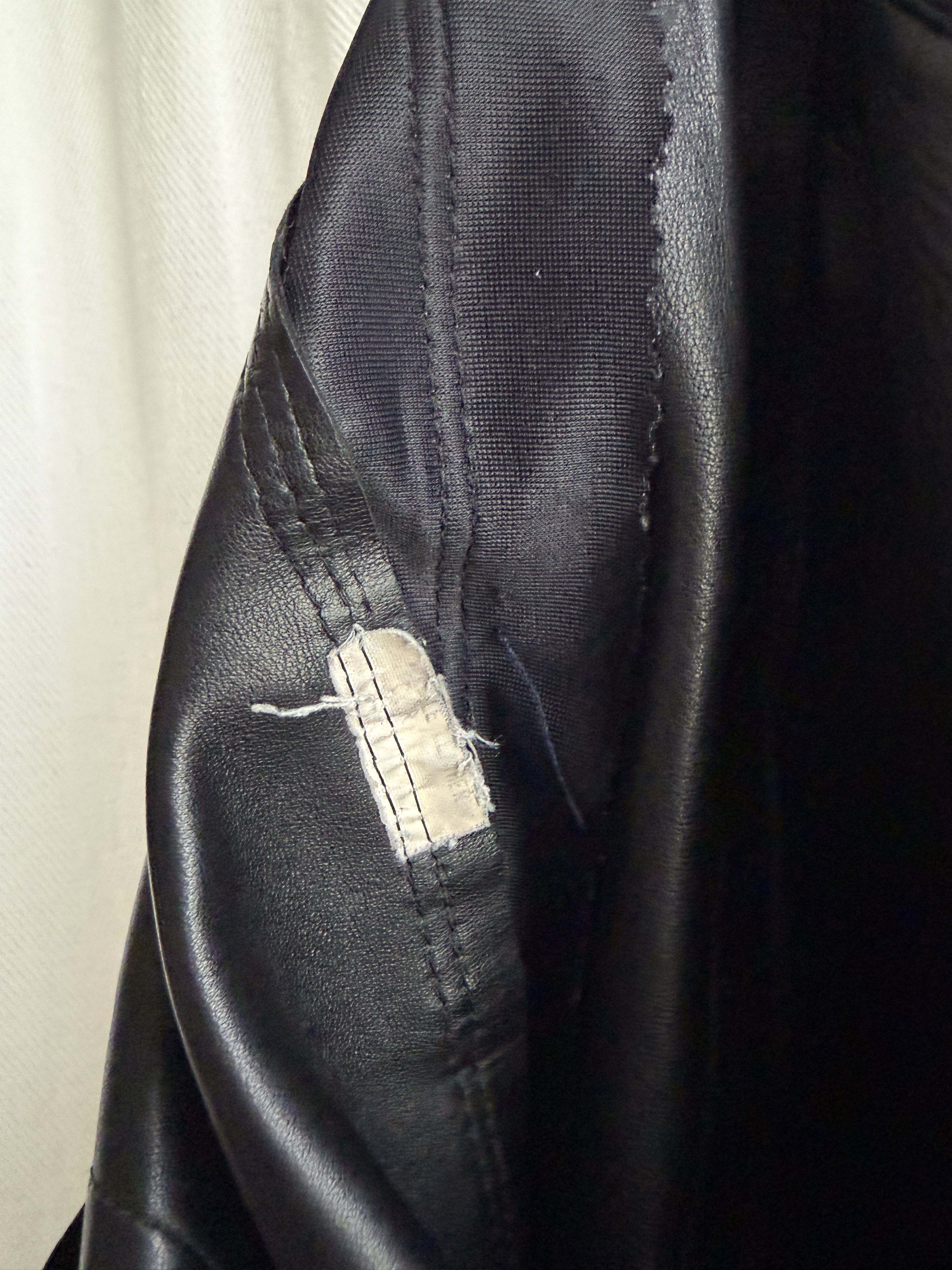 Gucci AW00 by Tom Ford Biker Leather Pants Size 30" / US 8 / IT 44 - 9 Thumbnail