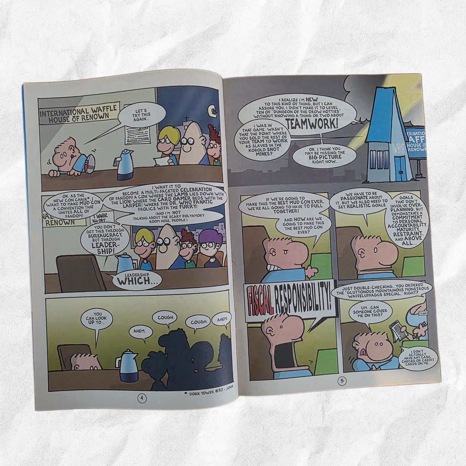 Other Dork Tower 2000 #31 NM Gaming Comic Size ONE SIZE - 2 Thumbnail