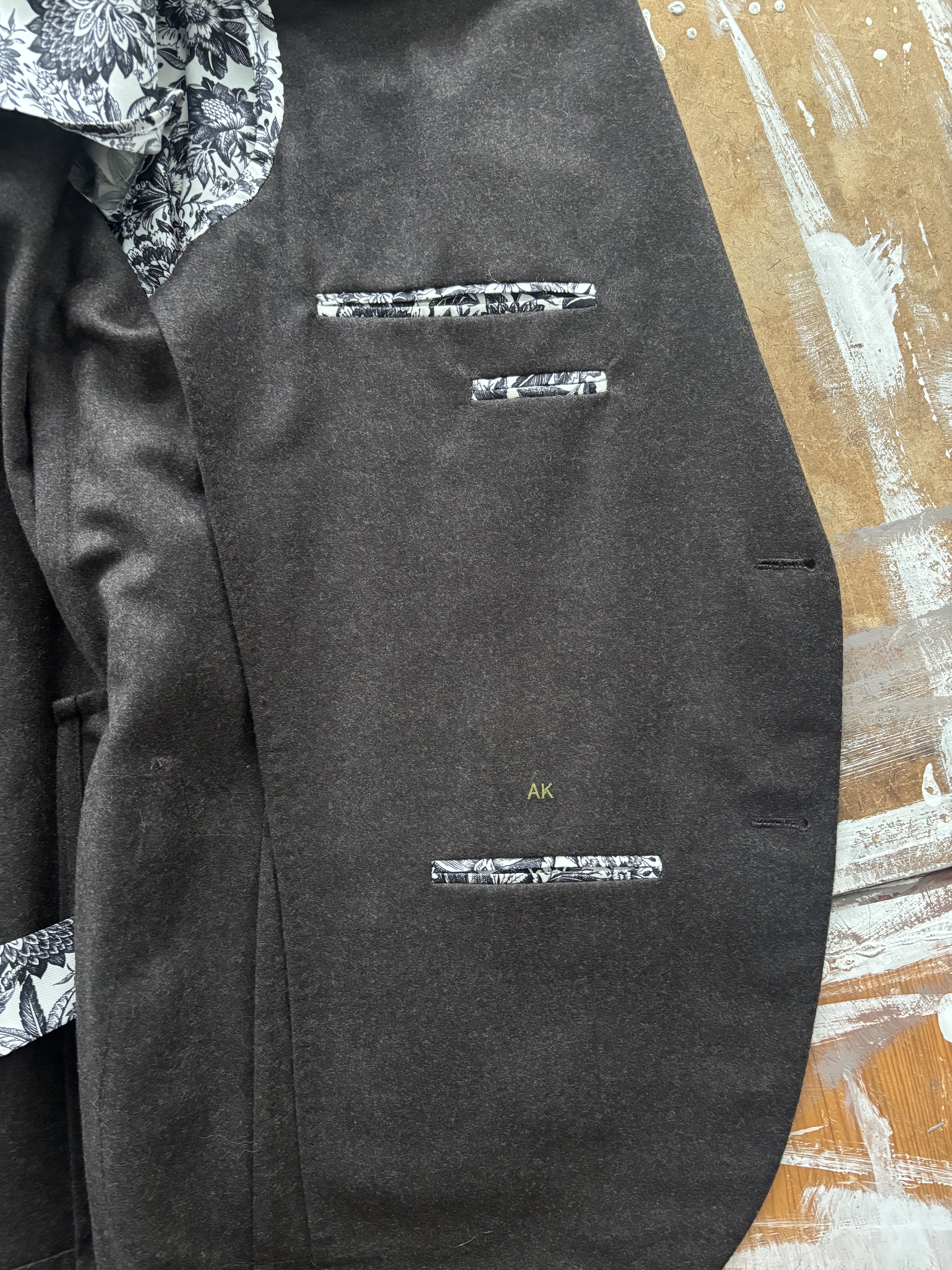 P. Johnson P Johnson MTM Flannel SportCoat Size 40R - 8 Thumbnail