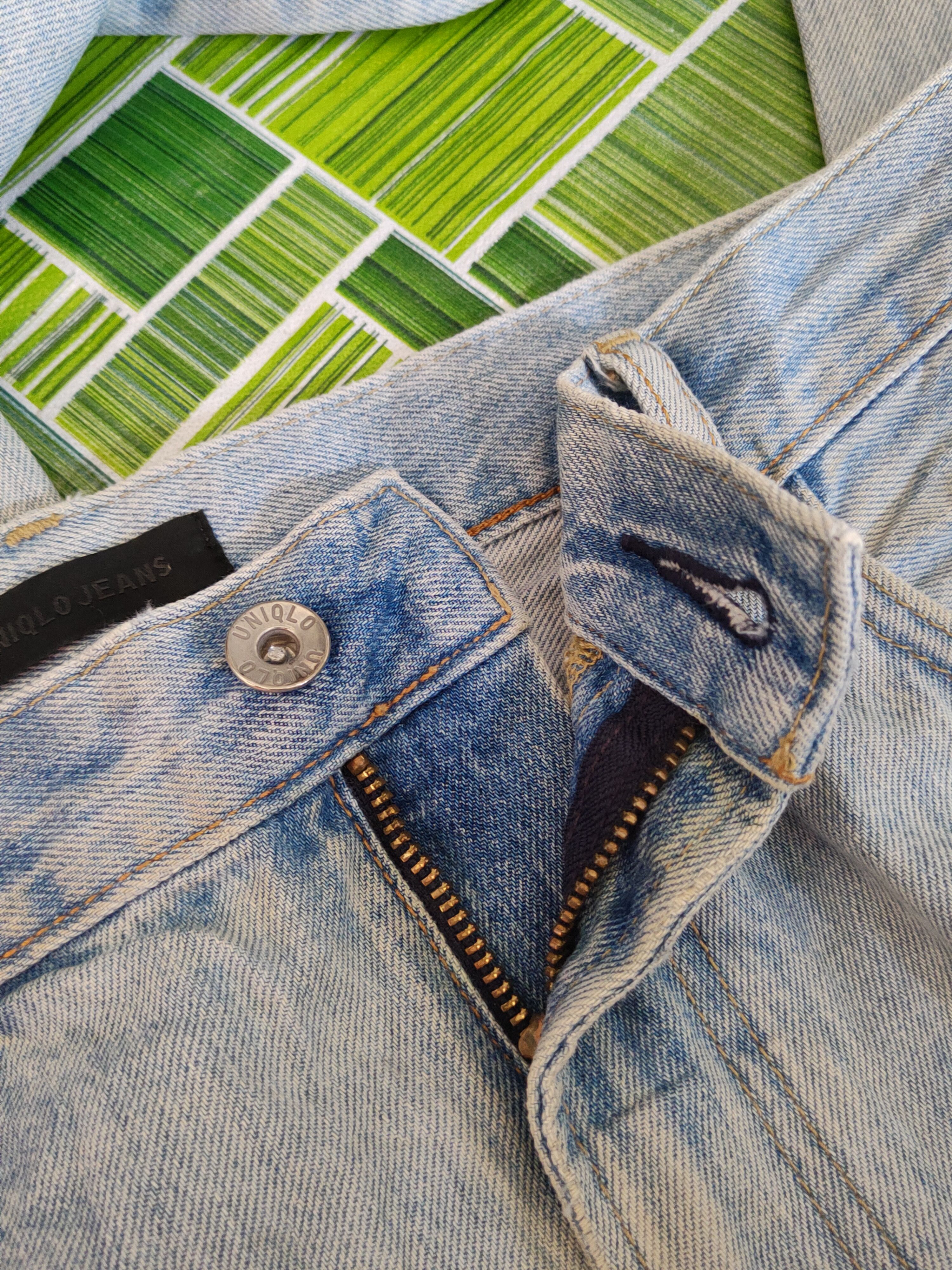 Japanese Brand Uniqlo Blue Faded Distressed Ripped Jeans #S2140 Size US 34 / EU 50 - 13 Thumbnail