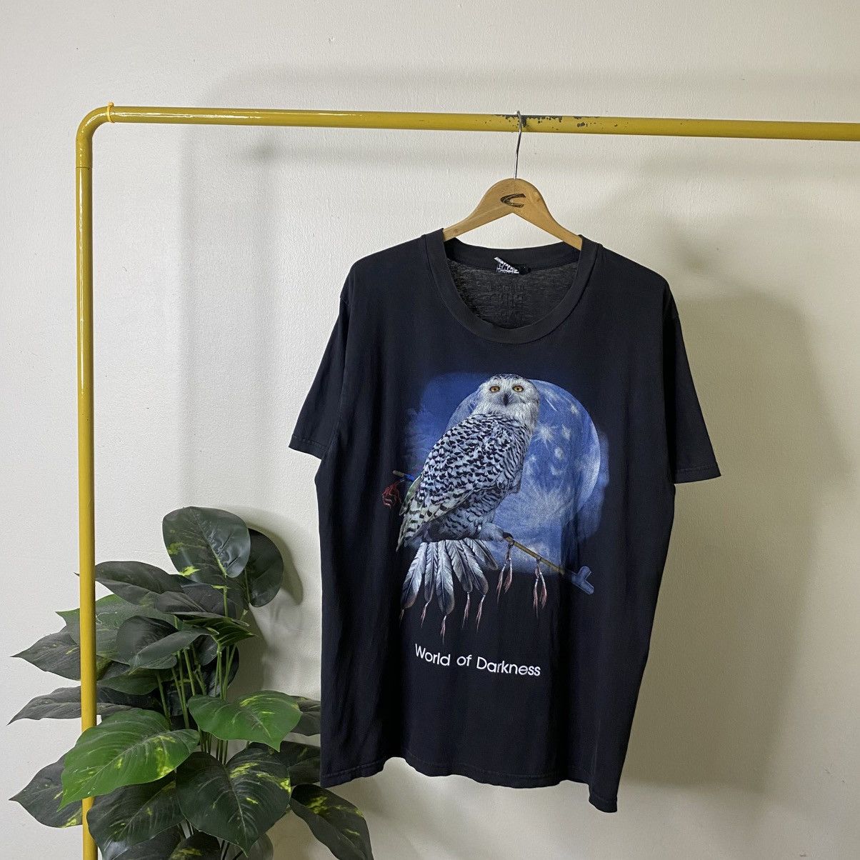 Vintage 1990s Snowy Owl World Of Darkness Habitat Animal Tshirt Size US XL / EU 56 / 4 - 1 Thumbnail