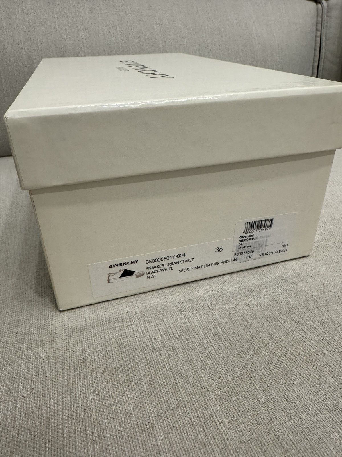 Givenchy Givenchy urban street sneakers Size US 5 / IT 35 - 9 Thumbnail