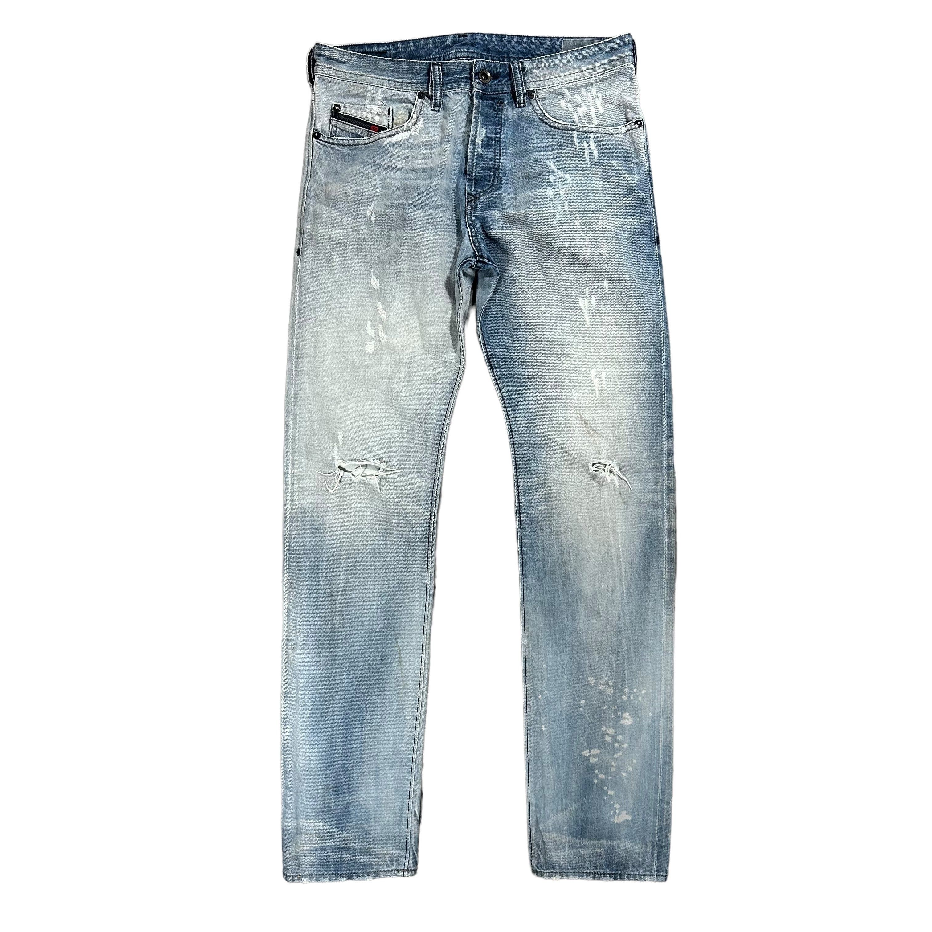 Diesel Diesel Buster Regular Tapered Blue Distressed Denim W30L32 Size US 30 / EU 46 - 1 Thumbnail