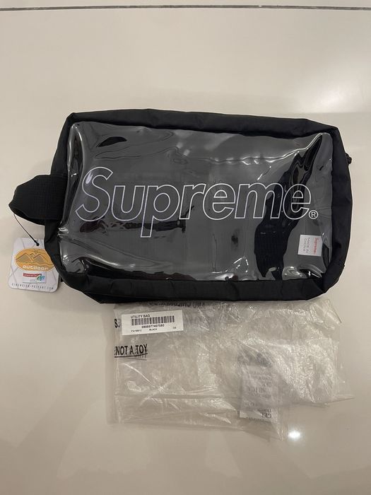 Supreme Supreme Utility Bag Black FW18 | Grailed