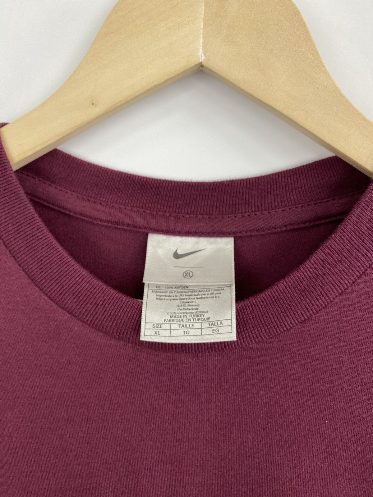 Nike 🇺🇸 Vintage 90s Nike Swoosh Under The Sun T-Shirt Rare Size US XL / EU 56 / 4 - 5 Thumbnail