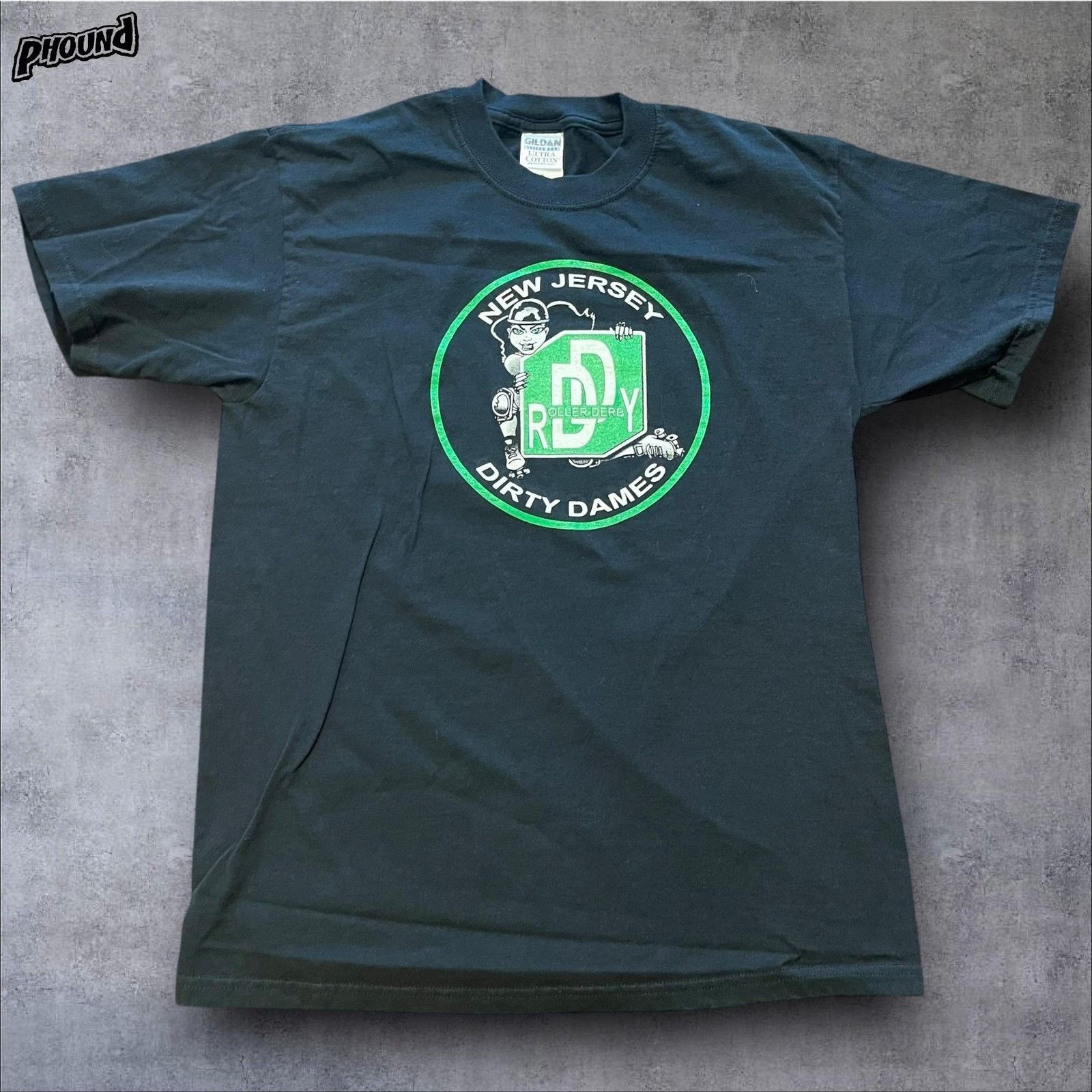 Gildan New Jersey Dirty Dames Shirt M Roller Derby Graphic T-Shirt Size US M / EU 48-50 / 2 - 1 Thumbnail
