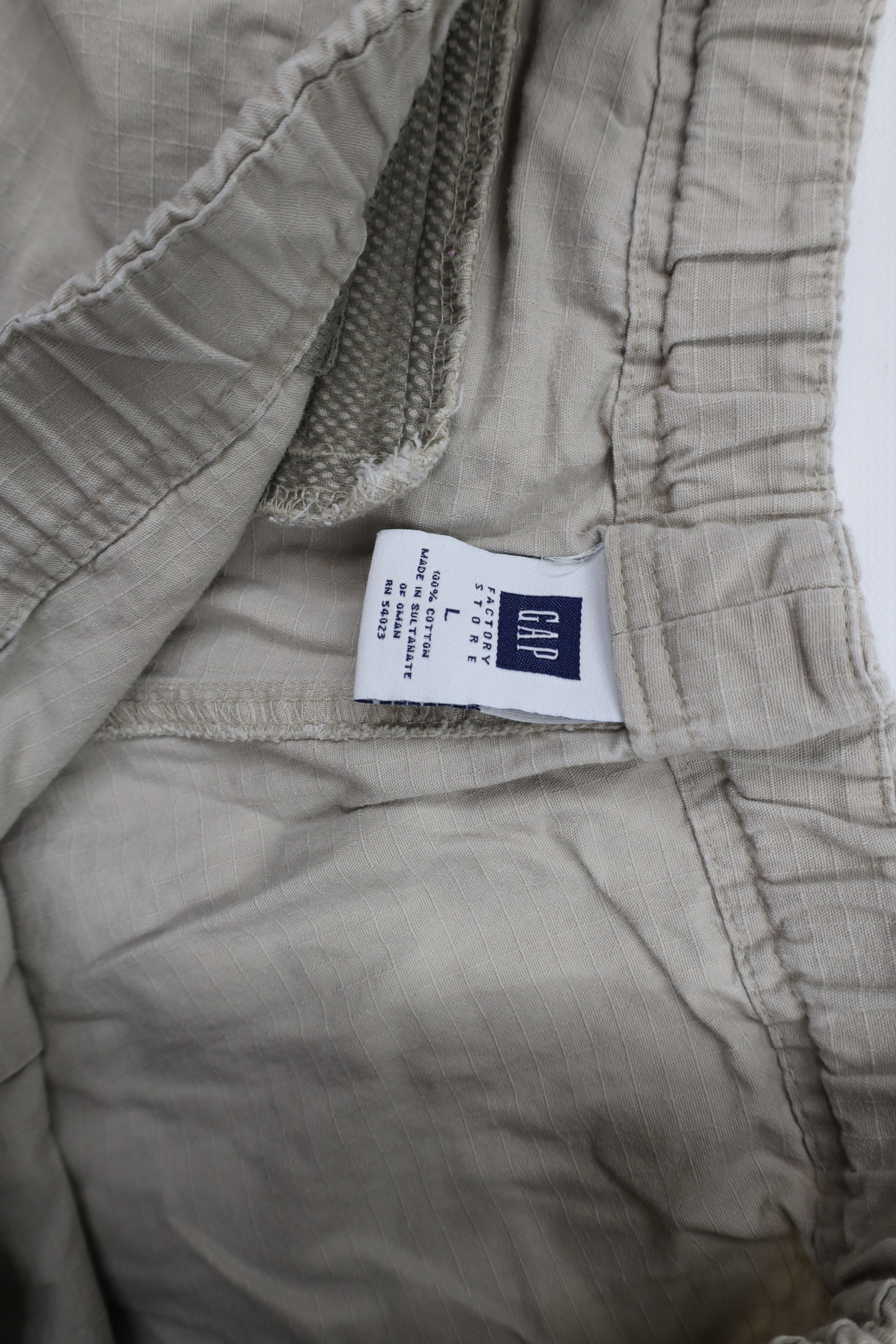 Gap × Vintage Vintage Y2K 2001 Gap Belted Ripstop Cotton Above Knee Shorts Size US 34 / EU 50 - 6 Thumbnail