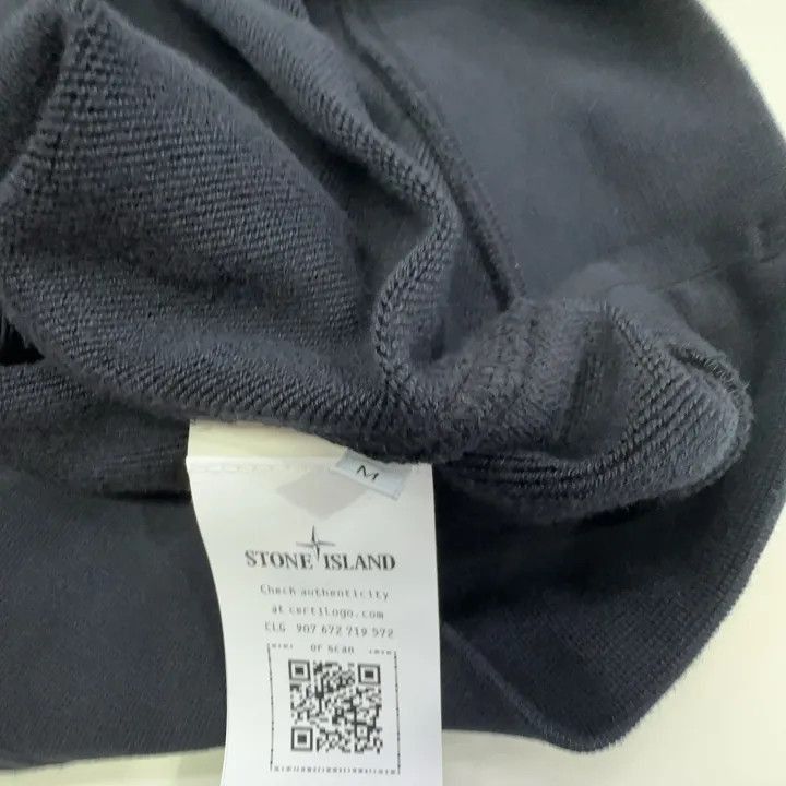 Stone Island Stone Island Classic Crew Sweatshirt for Men -2506 Size US M / EU 48-50 / 2 - 7 Thumbnail