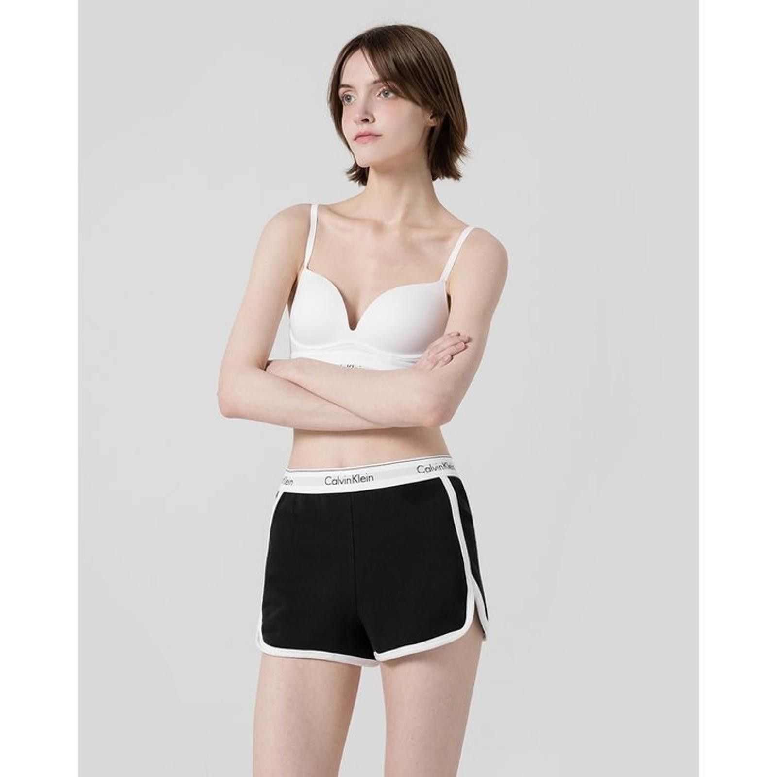 Calvin Klein Calvin Klein Modern Gravity Band Casual Shorts Size M Size 32" / US 10 / IT 46 - 1 Thumbnail