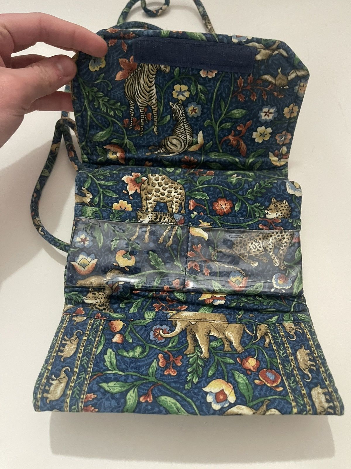 Vera Bradley Vera Bradley Crossbody Wallet String Animal Kingdom Size ONE SIZE - 3 Thumbnail