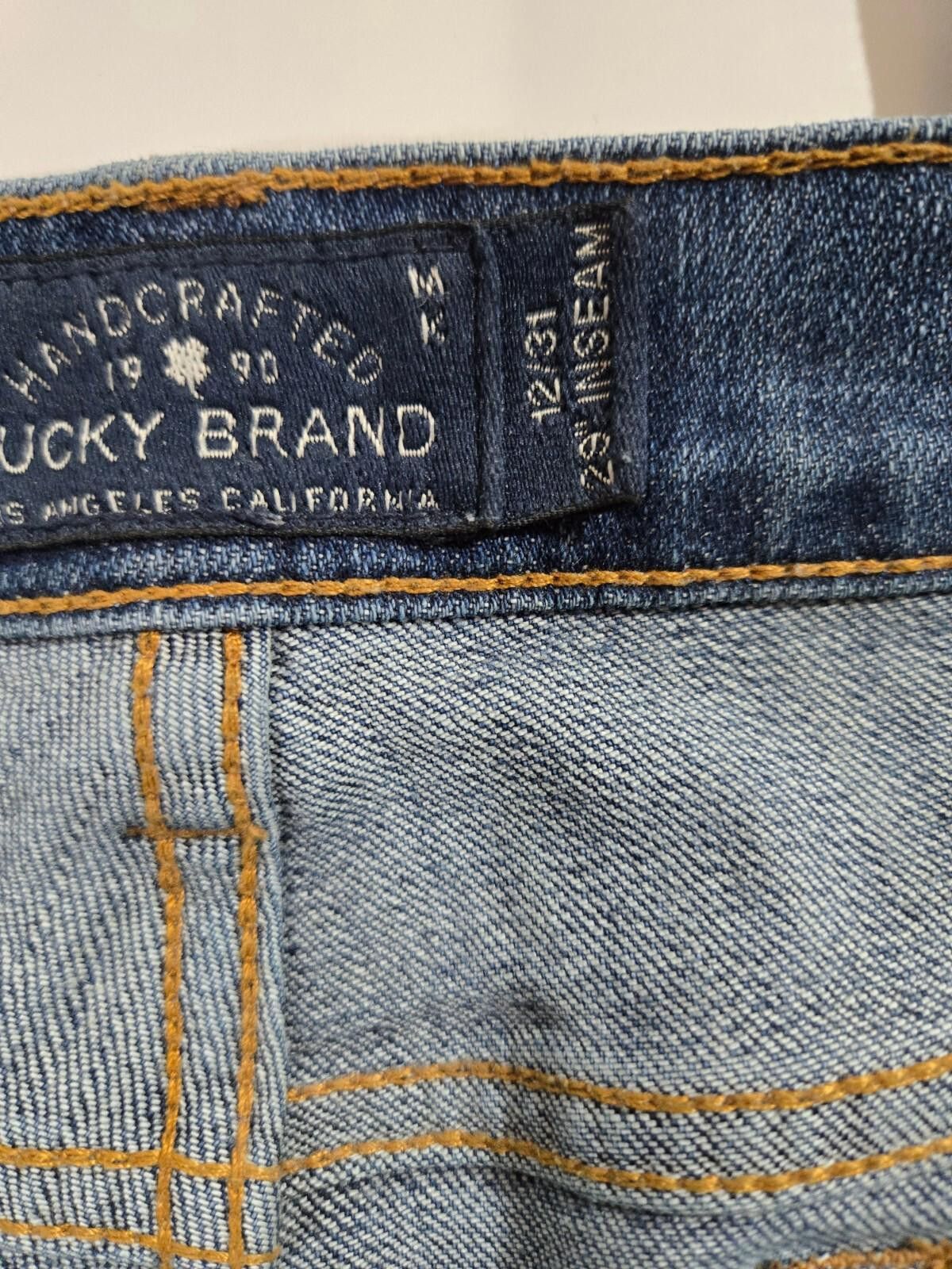 Designer Women's Lucky Jeans Charlie Skinny Distressed Denim 12/31 Size 34" / US 12 / IT 48 - 7 Thumbnail