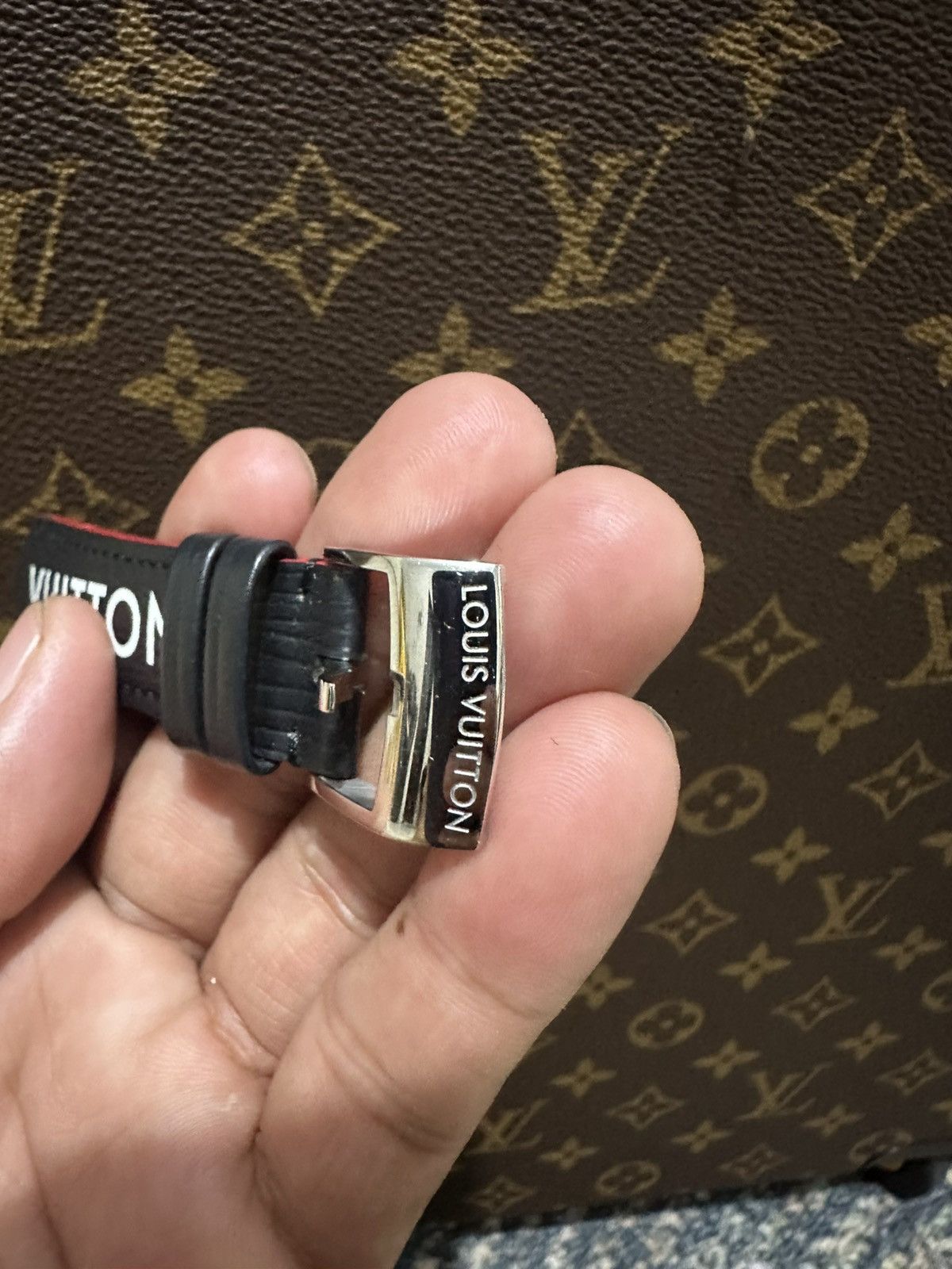 Louis Vuitton Louis vuitton epi leather tambour horizon strap watch Size ONE SIZE - 2 Thumbnail