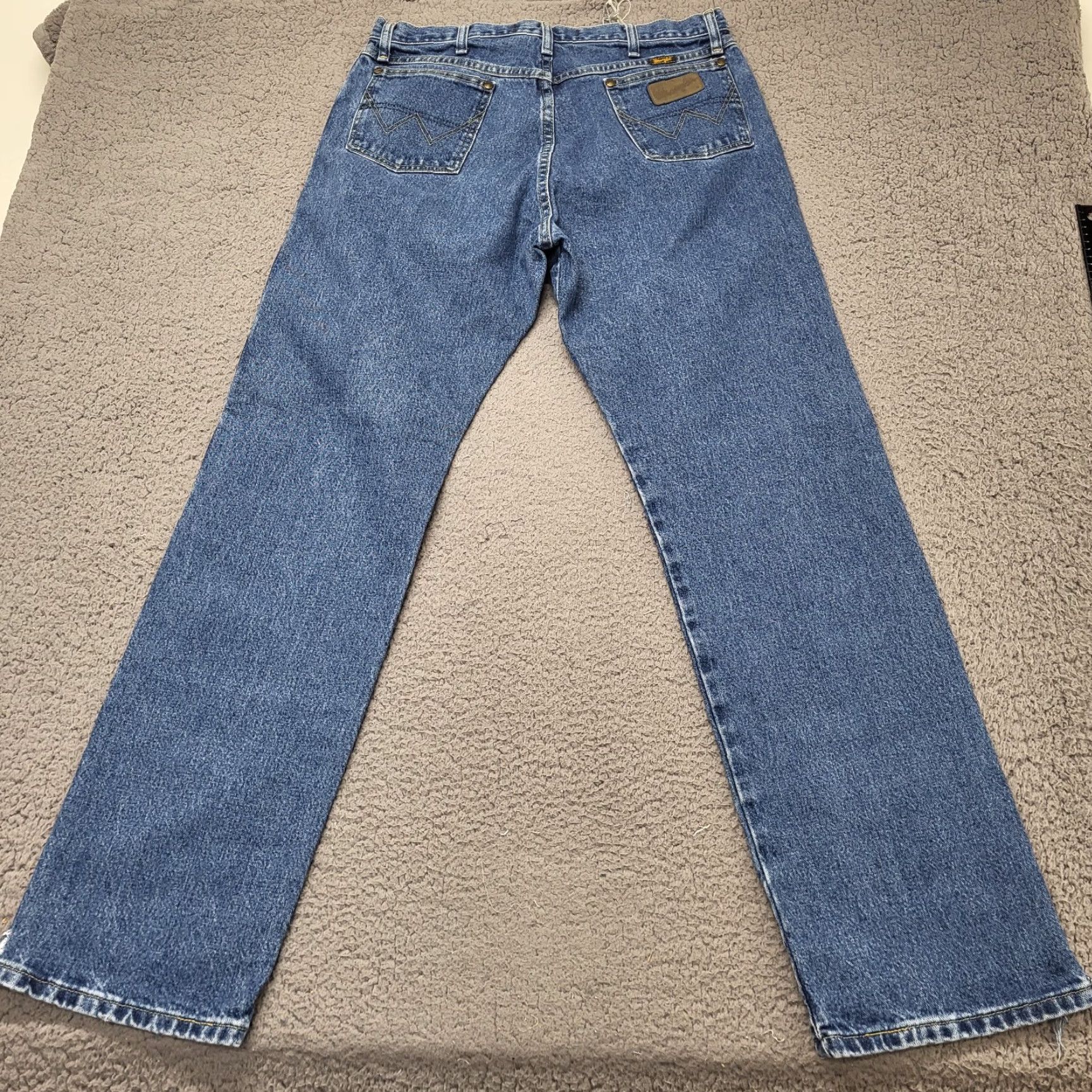 Wrangler Wrangler George Strait Jeans Men’s 35x34 Blue Original Fit Western #13MGBHD Jeans Men’s Regular 35x34 Blue Western Cowboy George Strait Collection Size US 35 - 4 Thumbnail