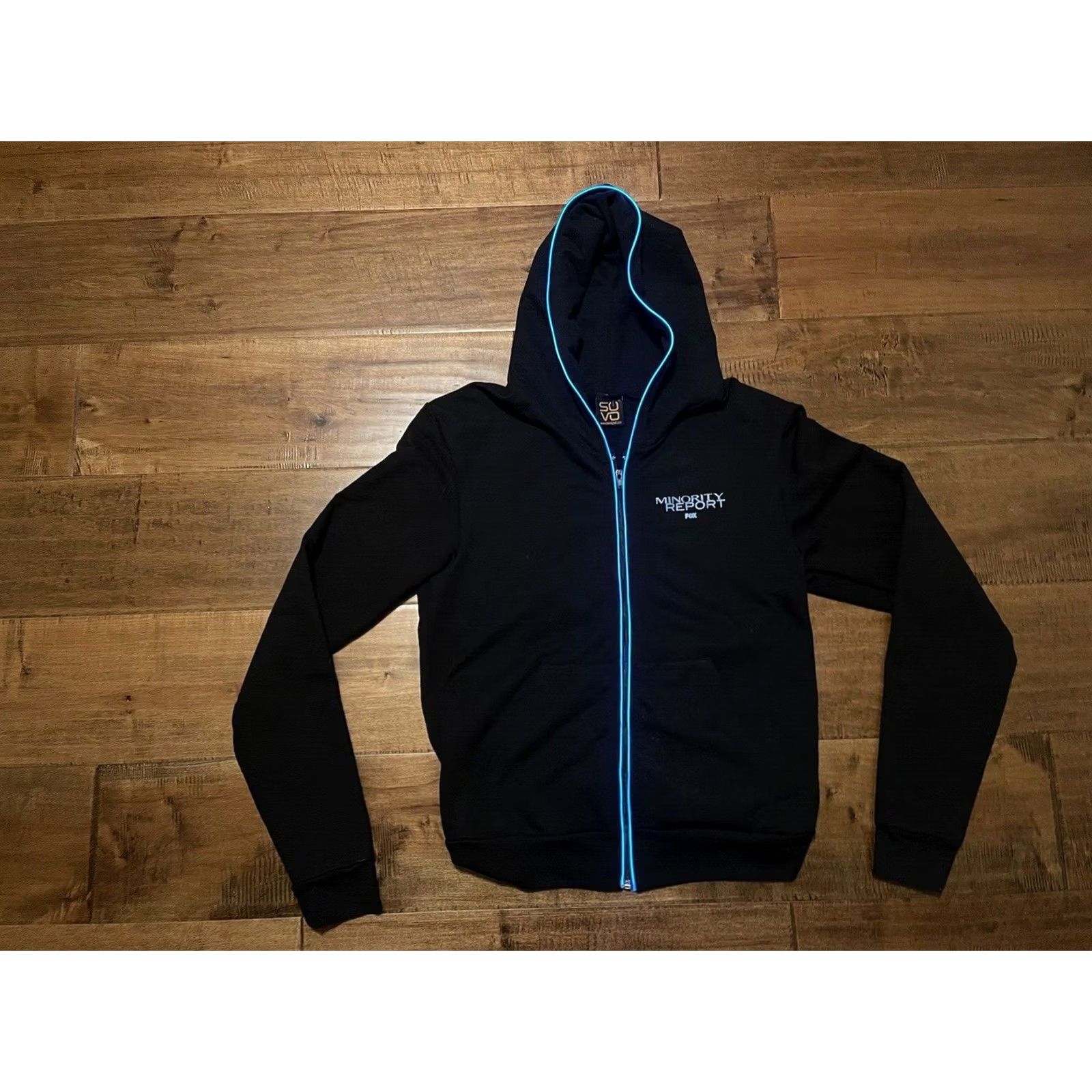 Vintage VINTAGE Minority Report Fox TV Black Light Up Full Zip Hoodie Sweatshirt Jacket Adult L Black Sovo Cotton Blend Knit Unisex Mens Womens Size US L / EU 52-54 / 3 - 4 Thumbnail