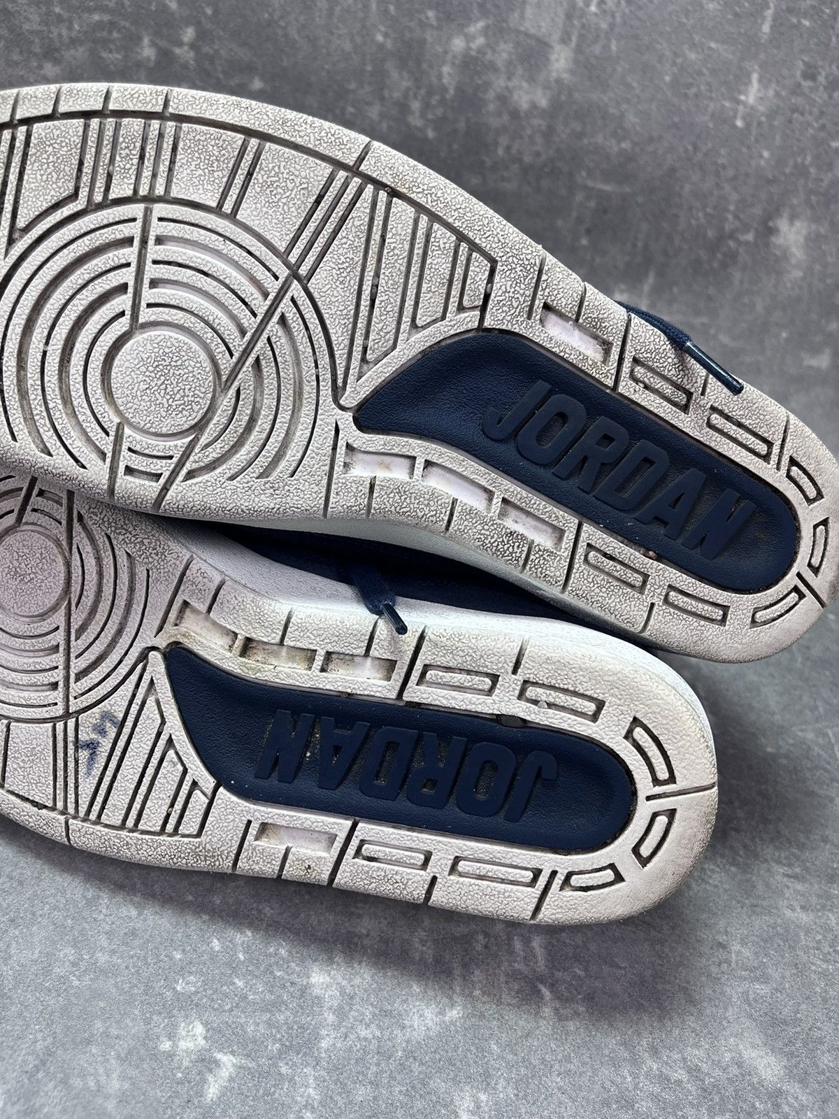 Jordan Brand Air Jordan 2 Retro Deconstructed Thunder Blue Size US 9.5 / EU 42-43 - 14 Thumbnail
