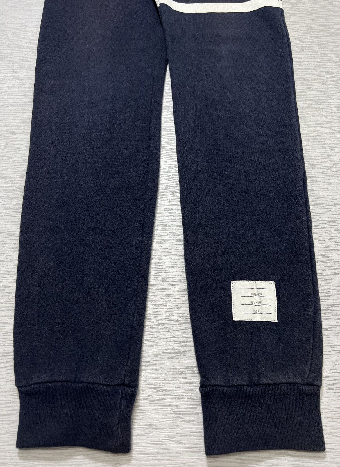 Thom Browne Thom Browne - Classic Loopback 4 Bar Sweatpants Size US 38 / EU 54 - 7 Thumbnail