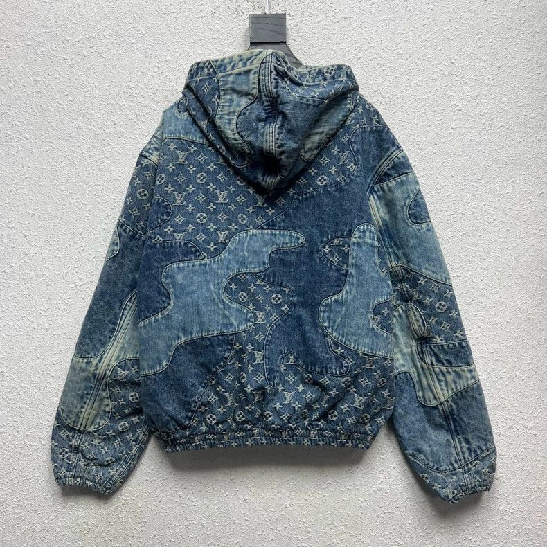 Louis Vuitton Louis Vuitton Deconstructed patchwork presbyopic full-print Size US M / EU 48-50 / 2 - 2 Thumbnail