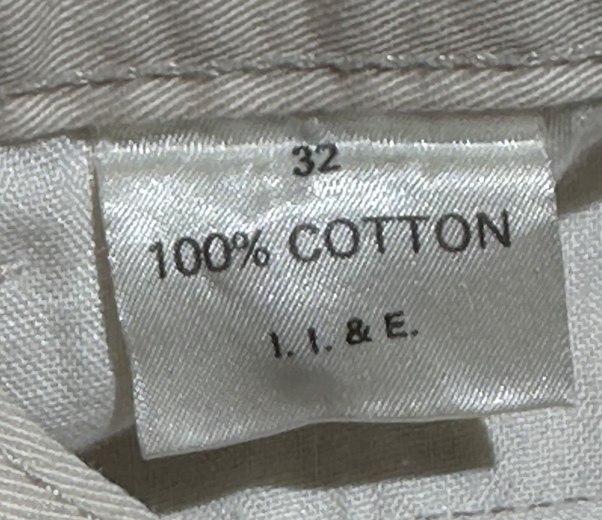 Japanese Brand Vintage White Old Money Casual Shorts Size US 32 / EU 48 - 5 Thumbnail