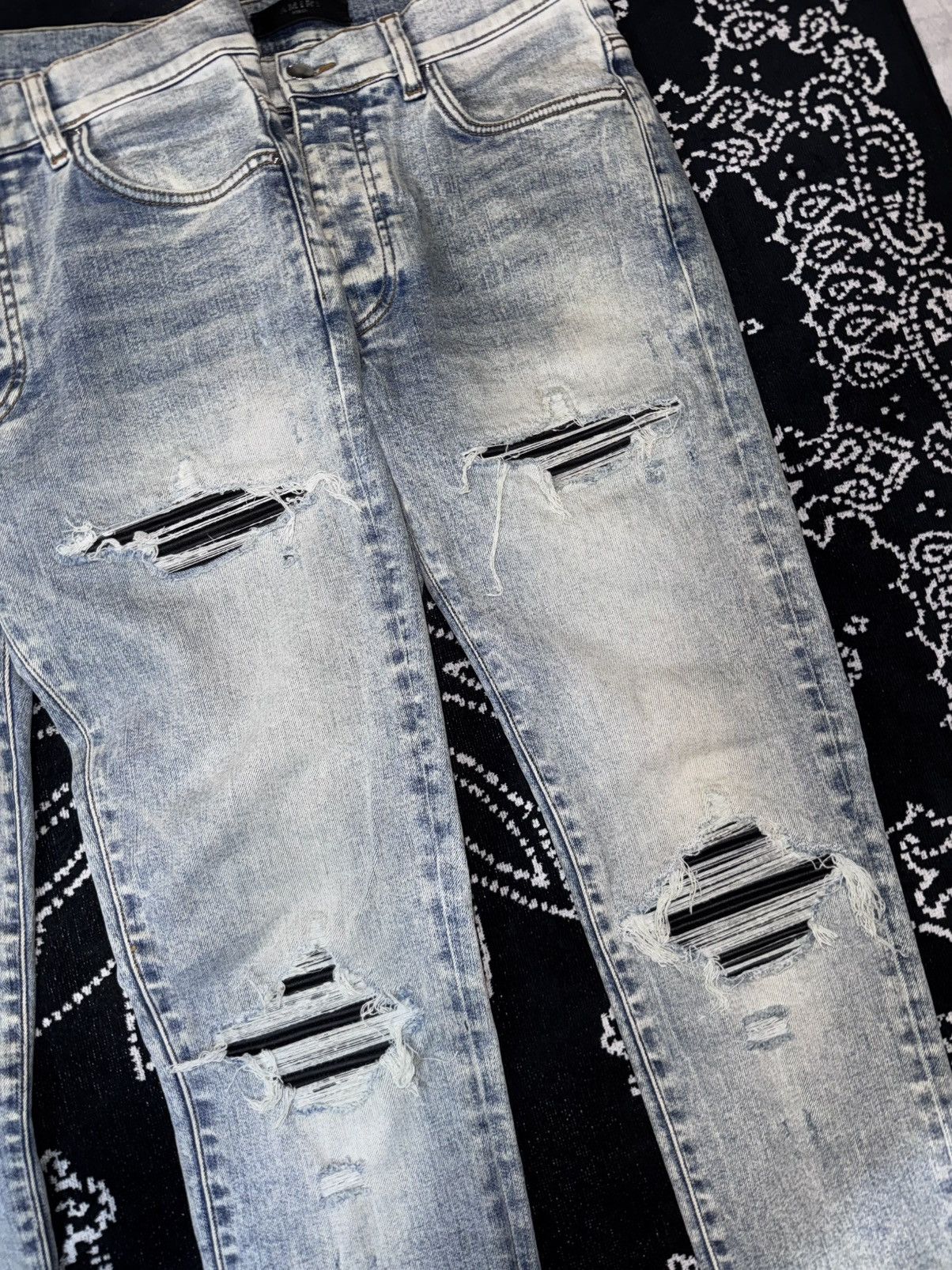 Amiri AMIRI MX1 BLUE DISTRESSED JEANS Size US 31 - 9 Thumbnail