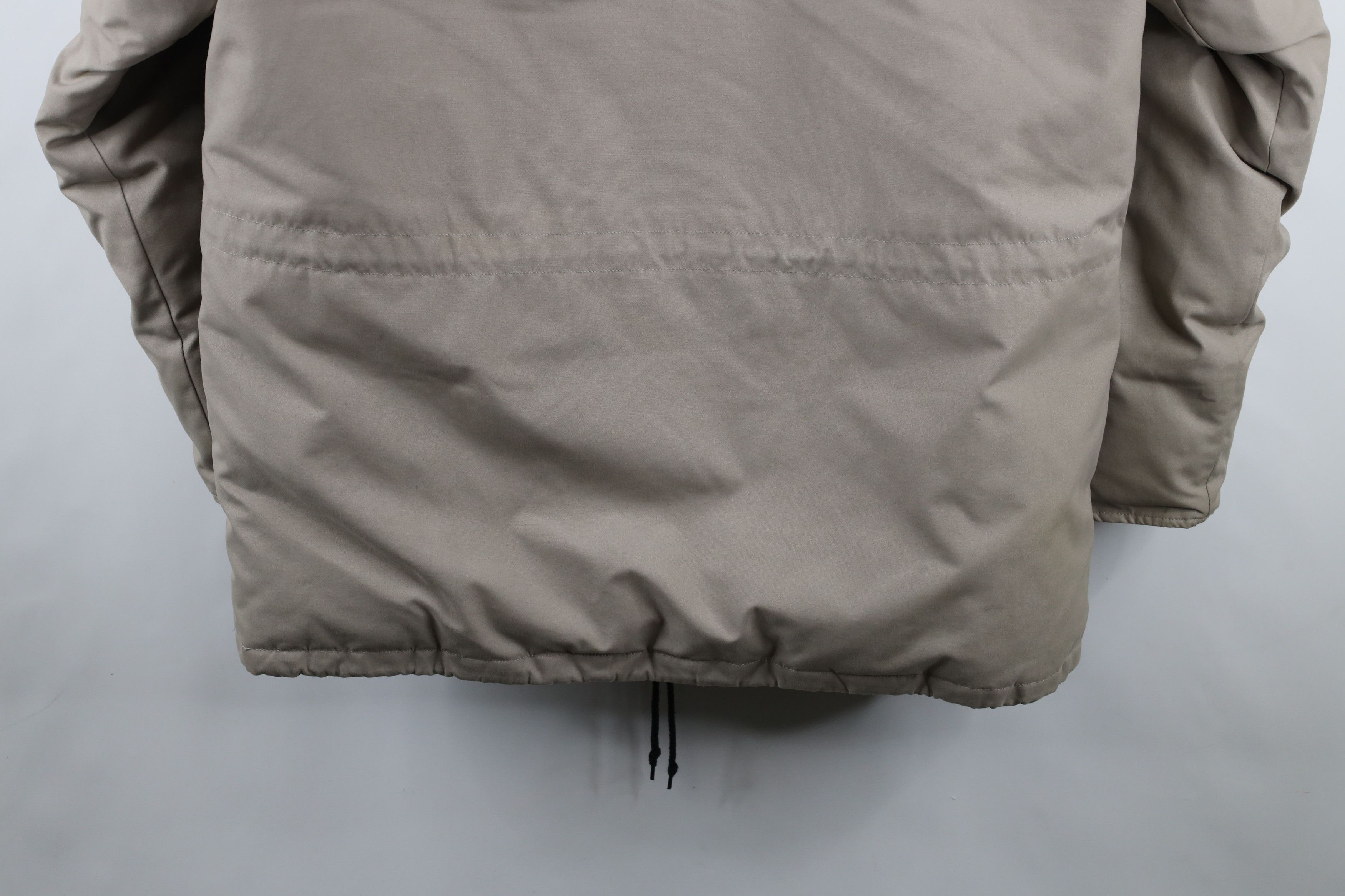 Eddie Bauer × Vintage Vintage 90s Eddie Bauer Line Duck Down Hooded Puffer Jacket Size US L / EU 52-54 / 3 - 17 Thumbnail