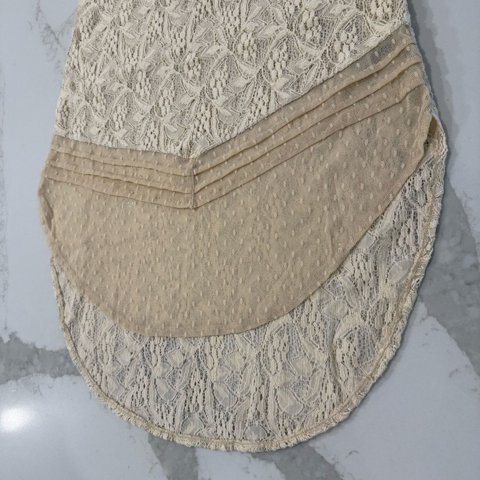 Free People Free People Modern Lace Mesh Maisie Tunic Sleeveless Top Size M / US 6-8 / IT 42-44 - 3 Thumbnail
