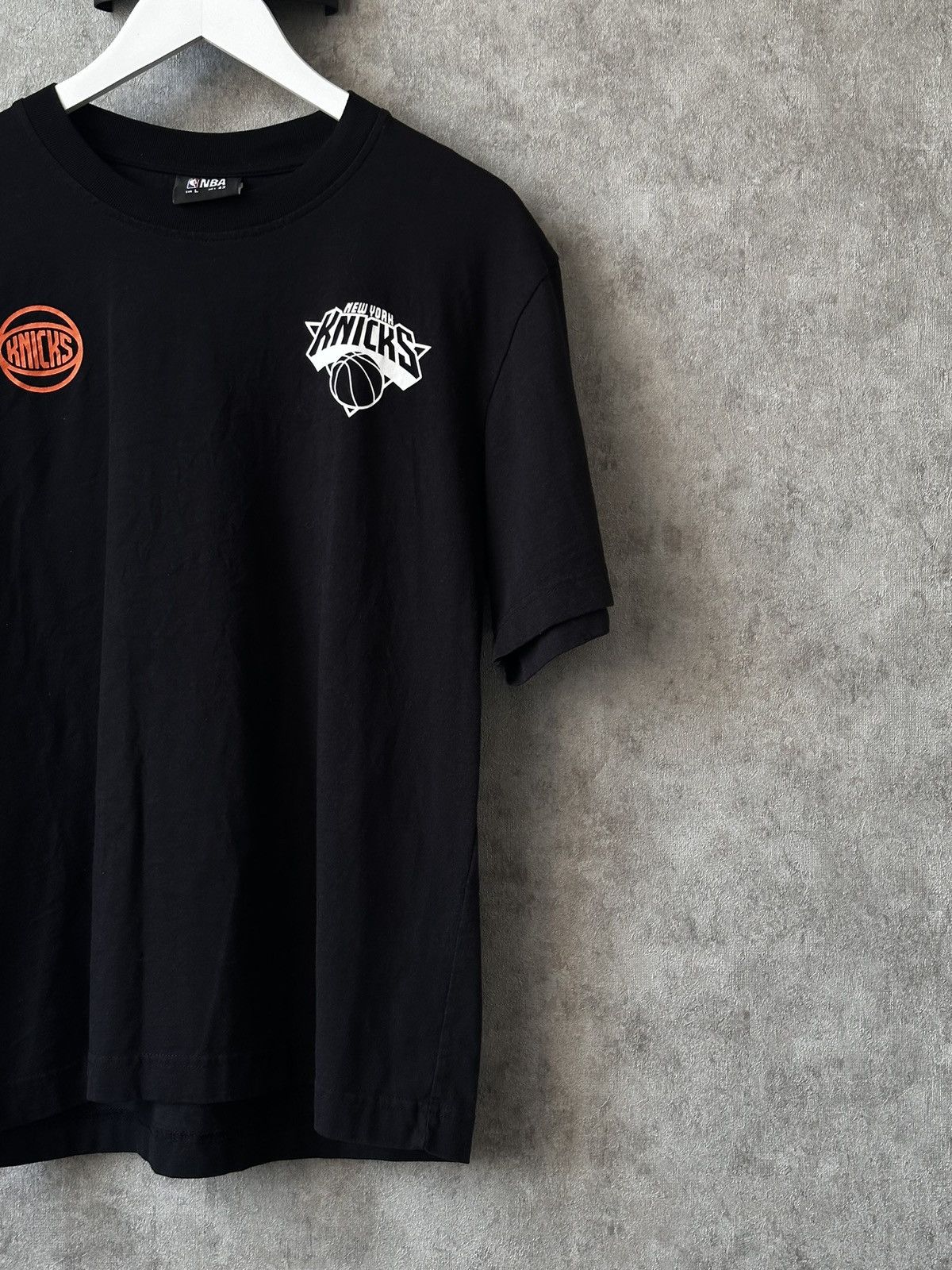 NBA KNICKS NEW YORK T SHIRT Size US M / EU 48-50 / 2 - 6 Thumbnail