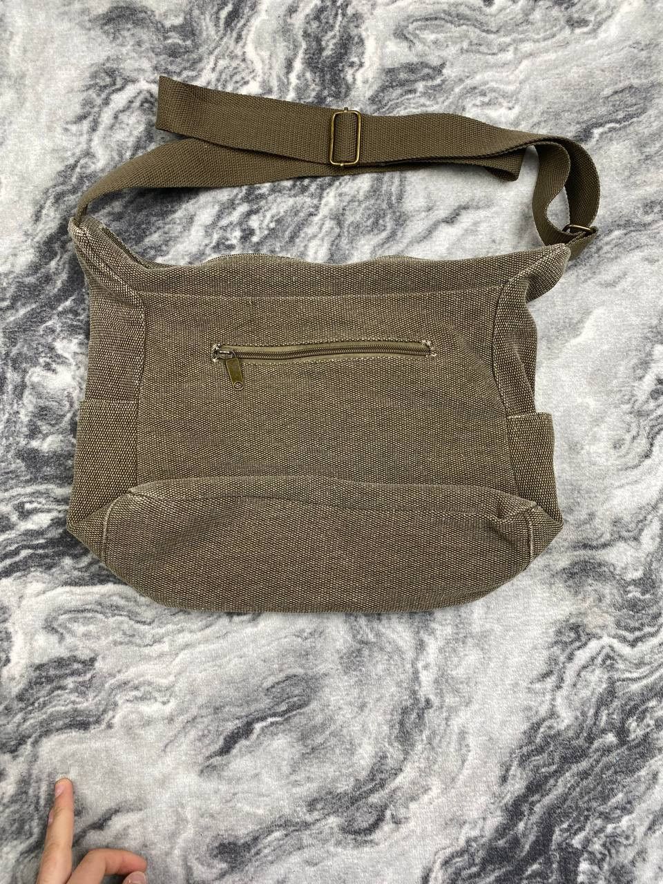 Dolce & Gabbana Vintage D&G Dolce Gabbana Metal Logo Canvas Shoulder Bag Size ONE SIZE - 7 Thumbnail