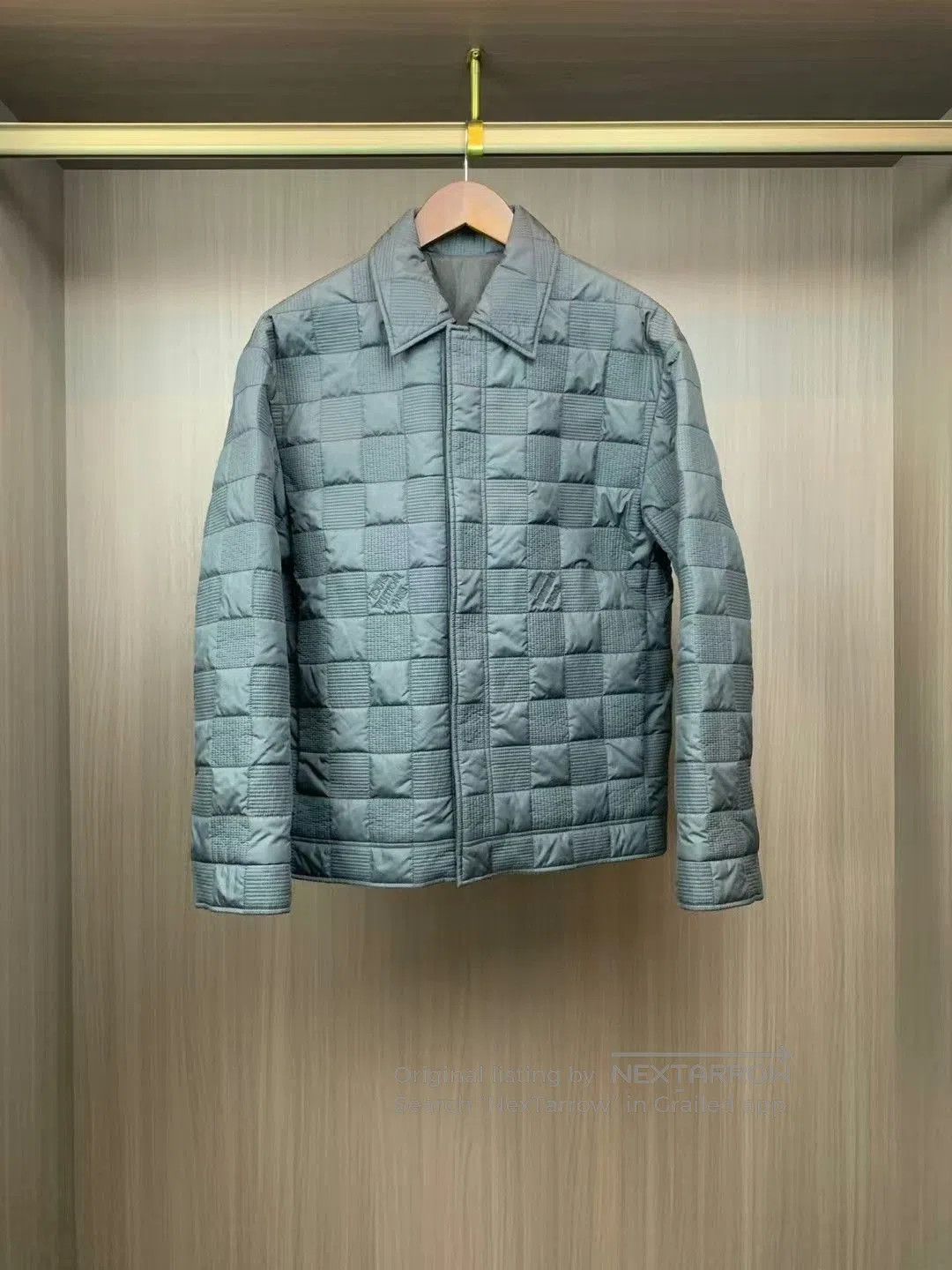 Louis Vuitton louis vuitton gray long sleeve jacket. Size US L / EU 52-54 / 3 - 1 Thumbnail
