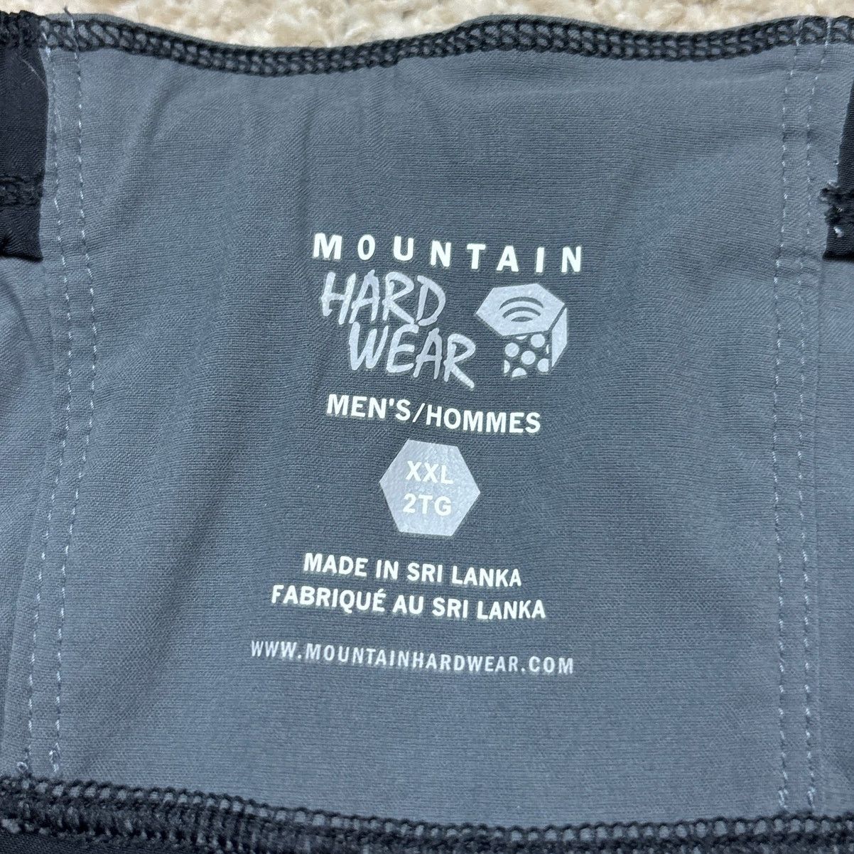 Mountain Hardwear Mountain Hardwear Side Panel 12" Athletic Shorts Men's 2XL Size US 36 / EU 52 - 3 Thumbnail