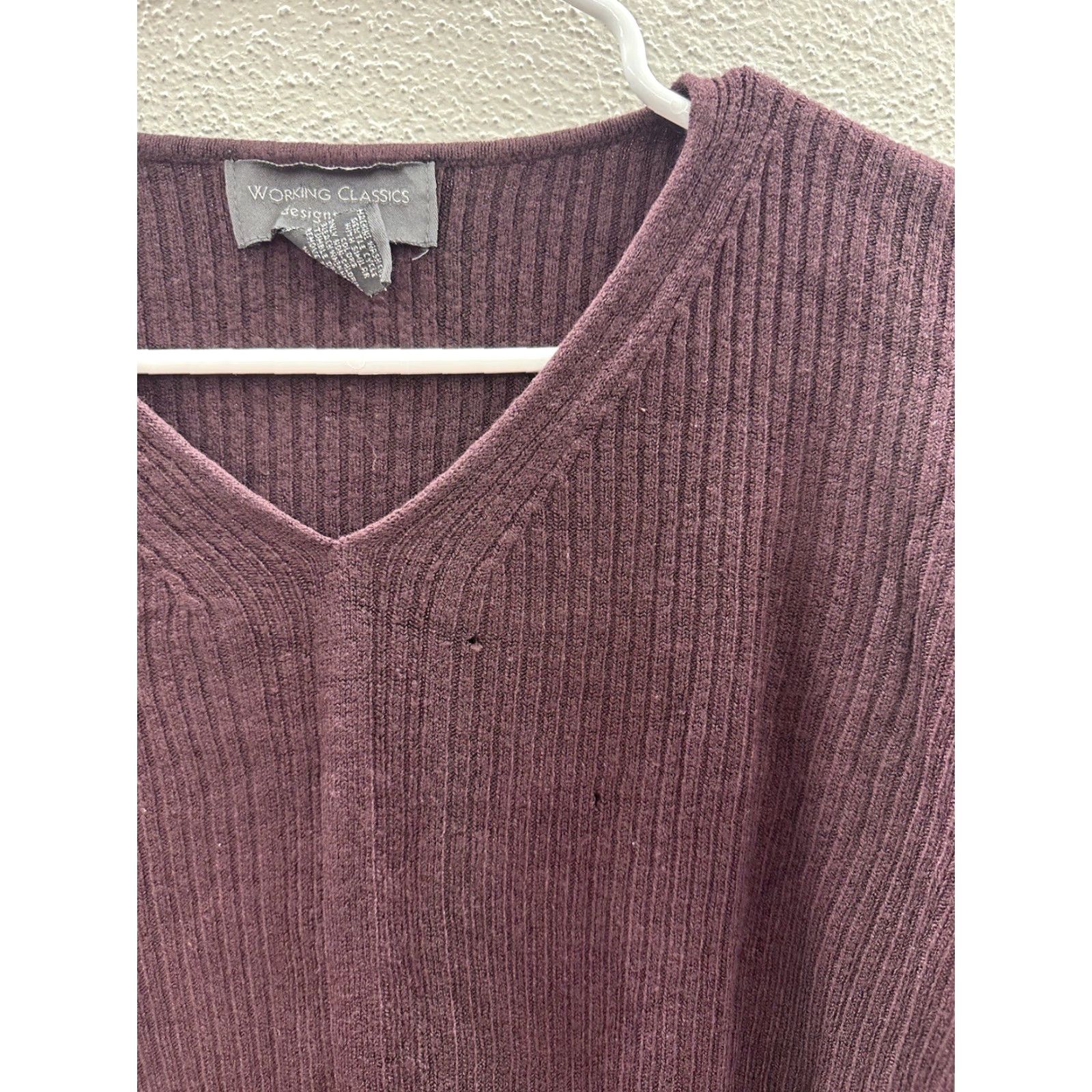 CO Working Class Designs & Co Womens Sweater Size 18/20 Purple Long Sleeve V-Neck Pullover Shirt Women Size XXL / US 16-18 / IT 52-54 - 3 Thumbnail
