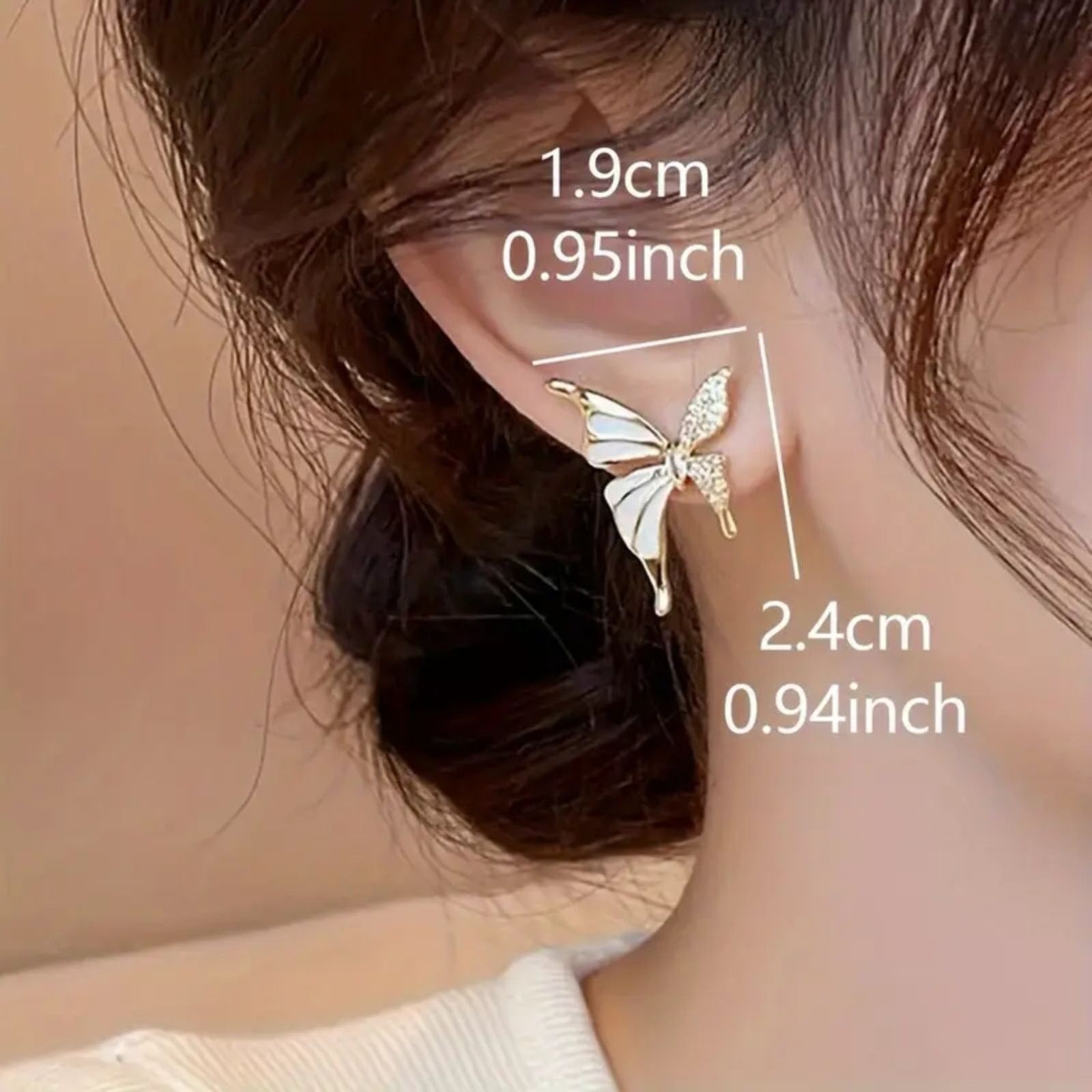 Other Wicked Silk Elegant Classy Golden Butterfly Winged Earrings Size ONE SIZE - 2 Thumbnail