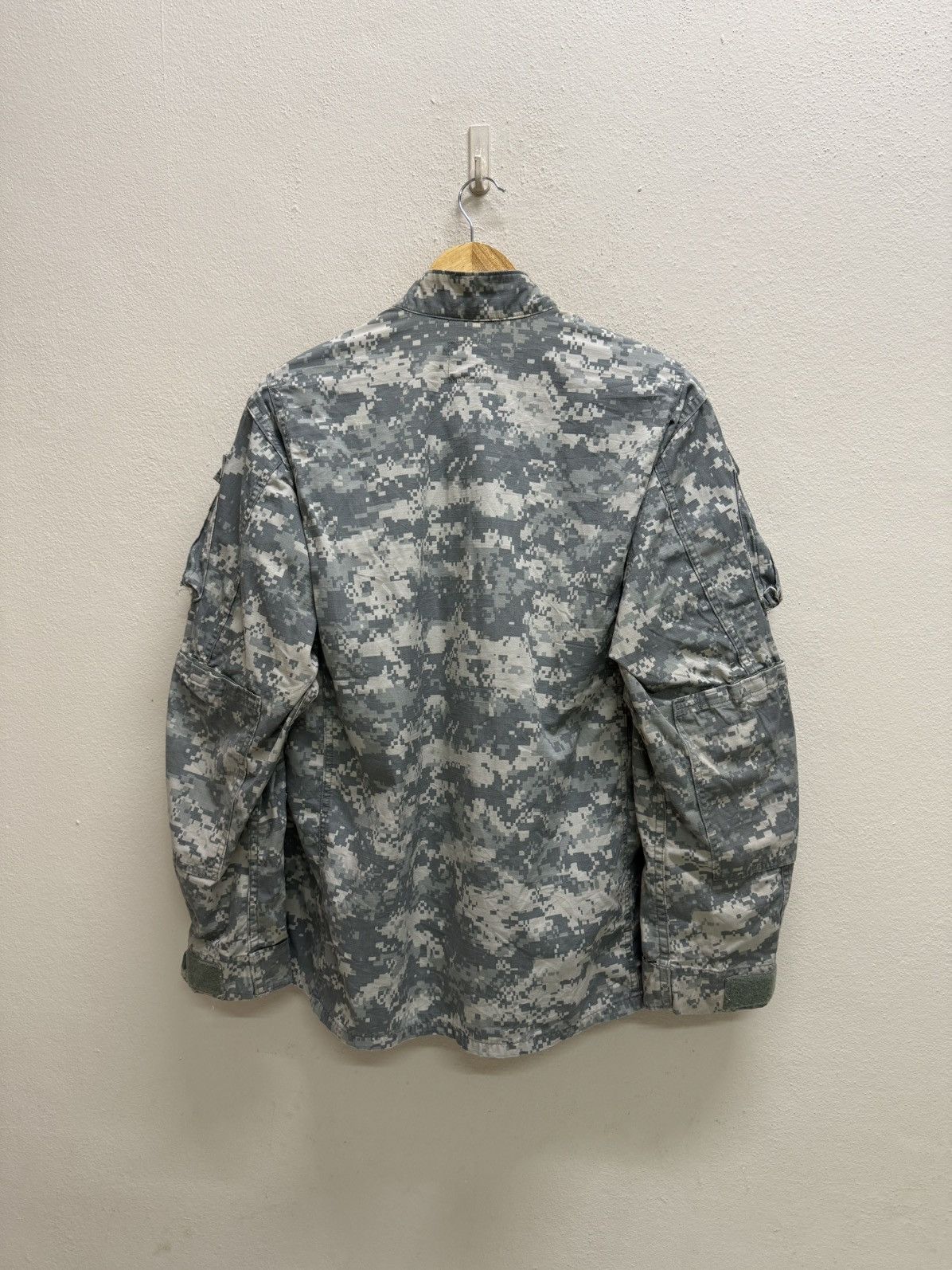 Vintage Vintage US AIRFORCE COAT,ARMY COMBAT UNIFORM ZIP UP Size US M / EU 48-50 / 2 - 19 Thumbnail