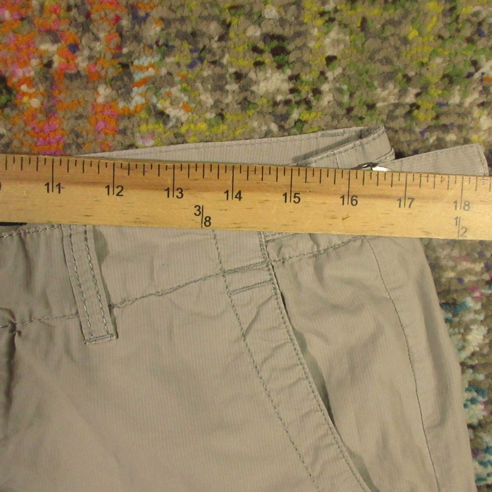 Banana Republic Banana Republic Shorts Men 34 Gray Lightweight Cotton Bermuda Casual Pockets Logo Side Buckle Adjustment Vintage No Mens Size US 34 / EU 50 - 6 Thumbnail