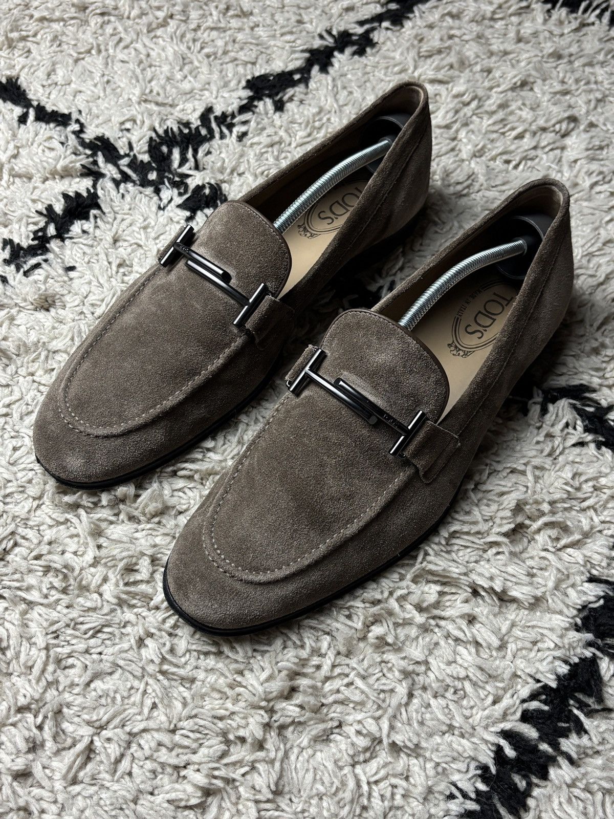 Tod's Tod’s Suede Loafers Vintage Double T Mocassino Leather Size US 8 / EU 41 - 2 Thumbnail