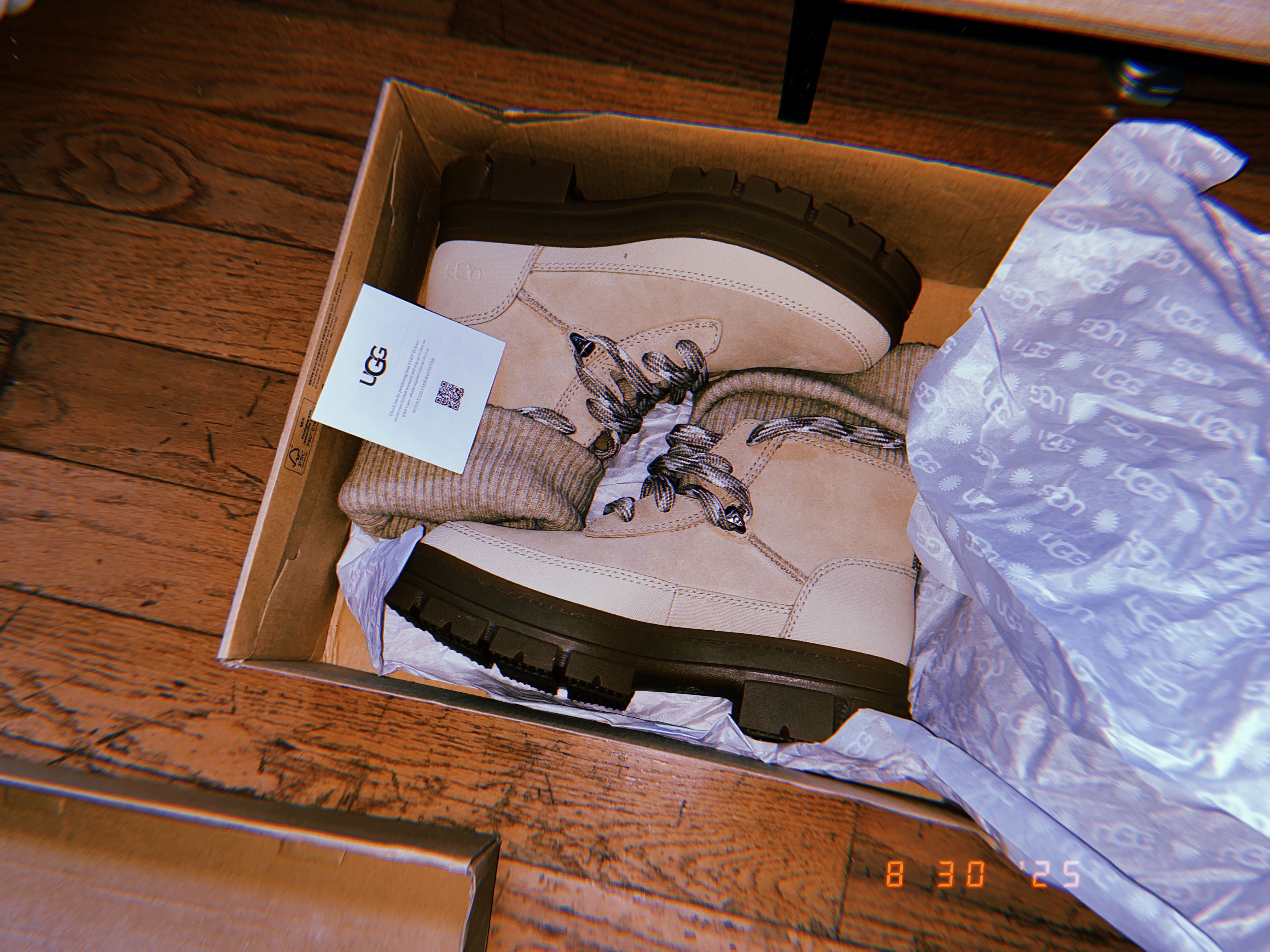 Ugg UGG Knit Cuff Tan Boots Size US 8.5 / IT 38.5 - 7 Thumbnail