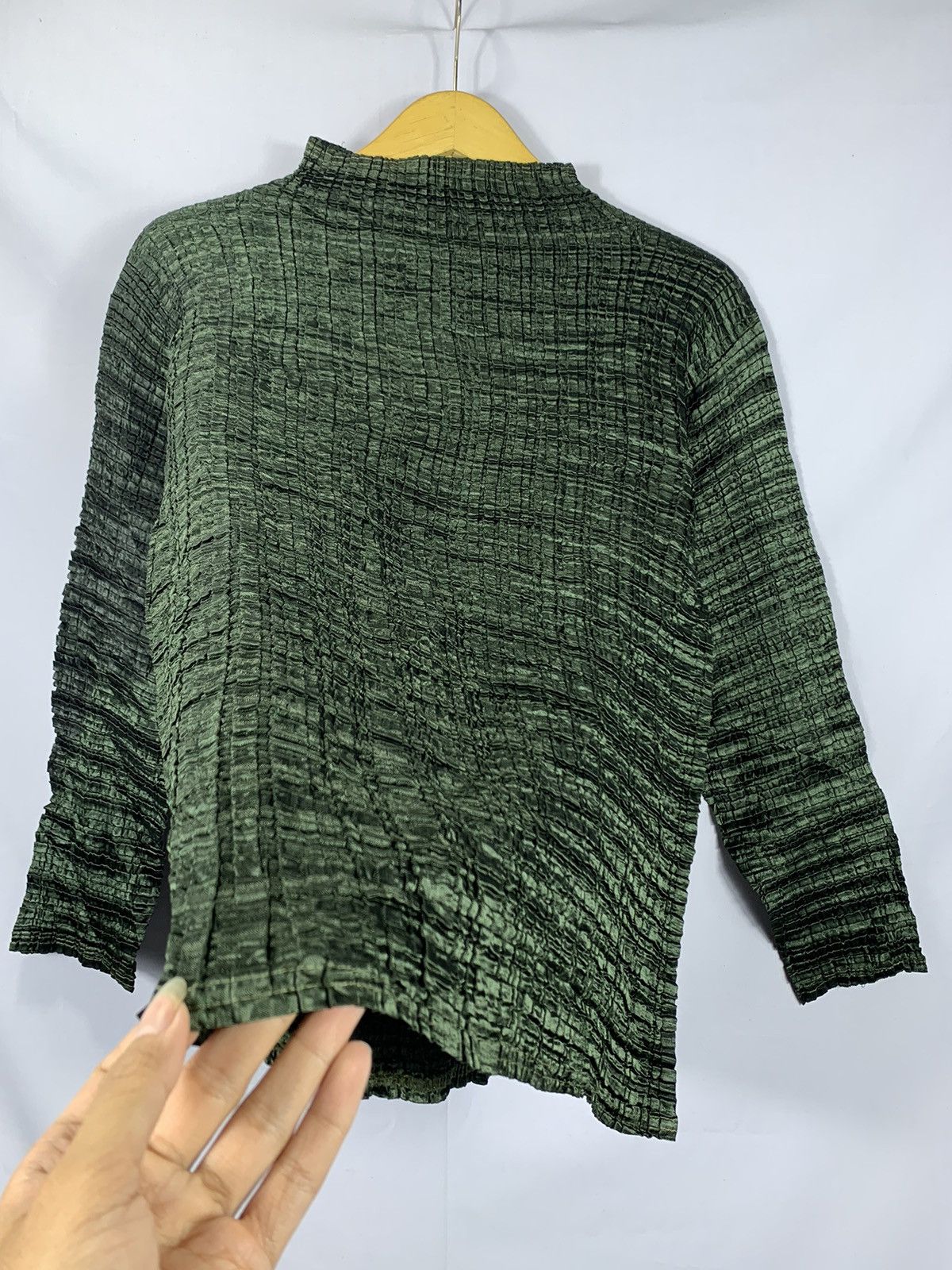 Issey Miyake UNDEFINED GREEN PLEATS KNITT ISSEY-STYLE OUTER Size US M / EU 48-50 / 2 - 4 Thumbnail