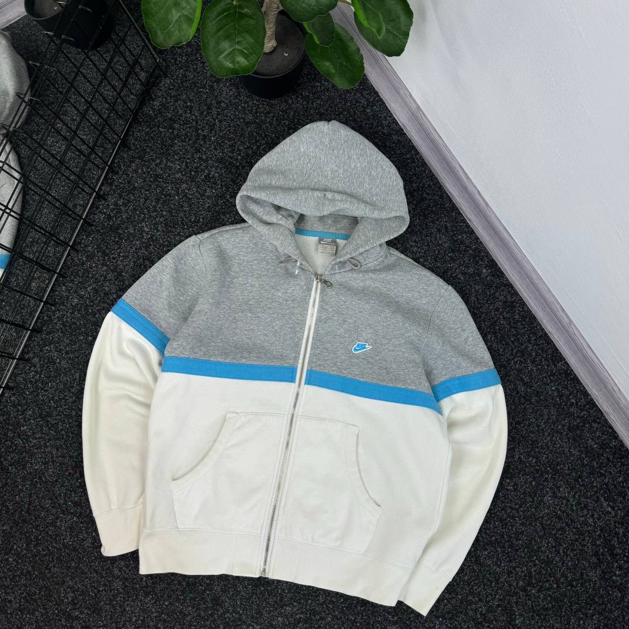 Nike Nike vintage zip up hoodie mini swoosh boxy baggy fit y2k Size US M / EU 48-50 / 2 - 1 Thumbnail