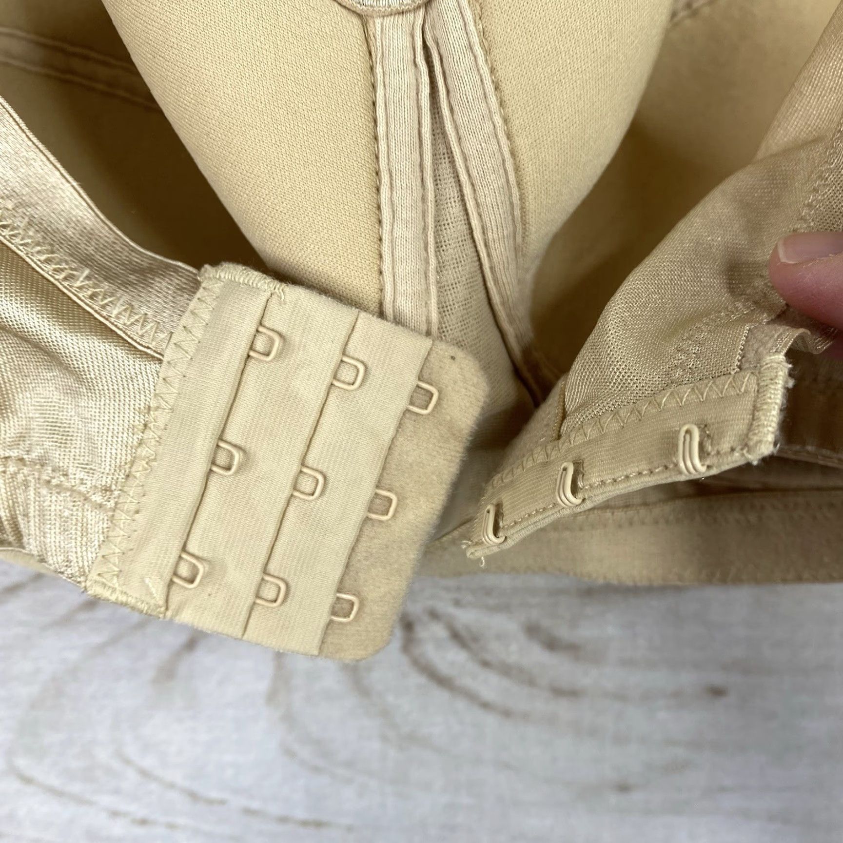 Vintage Comfort Choice Bra Shirt? (No) Size ONE SIZE - 5 Thumbnail