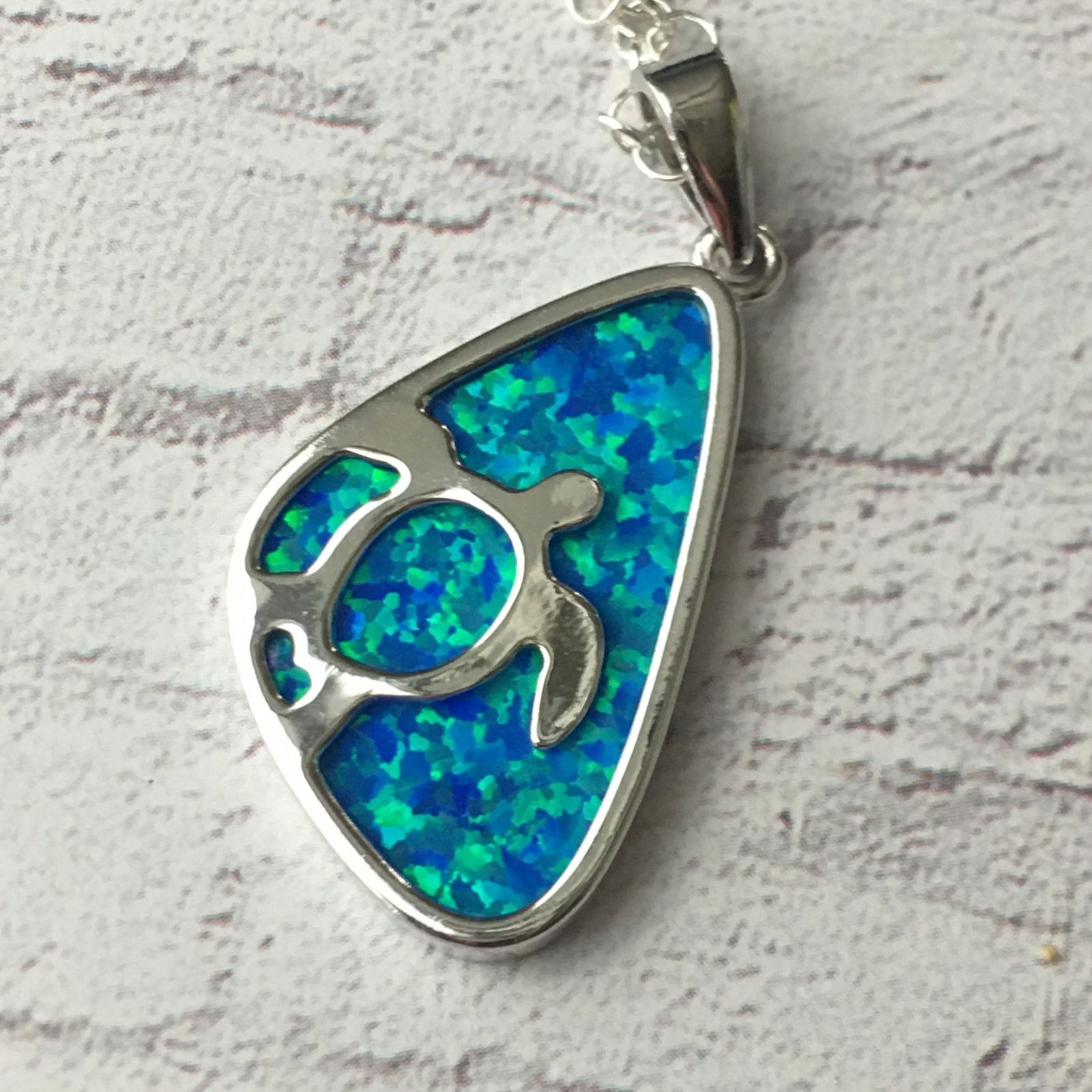 The Unbranded Brand Sterling Silver Lab opal Turtle Necklace Size ONE SIZE - 10 Thumbnail