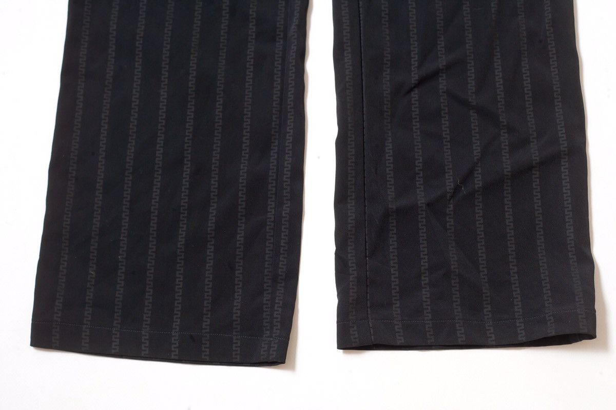 Versace versace classic monogram poliestere pants Size US 34 / EU 50 - 11 Thumbnail
