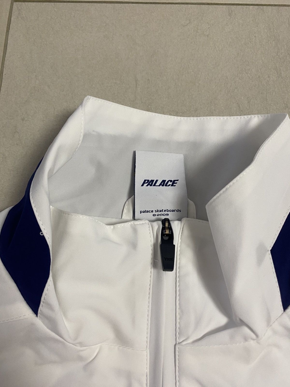 Palace Palamat Palace Shell Tracksuit White Size US L / EU 52-54 / 3 - 12 Thumbnail