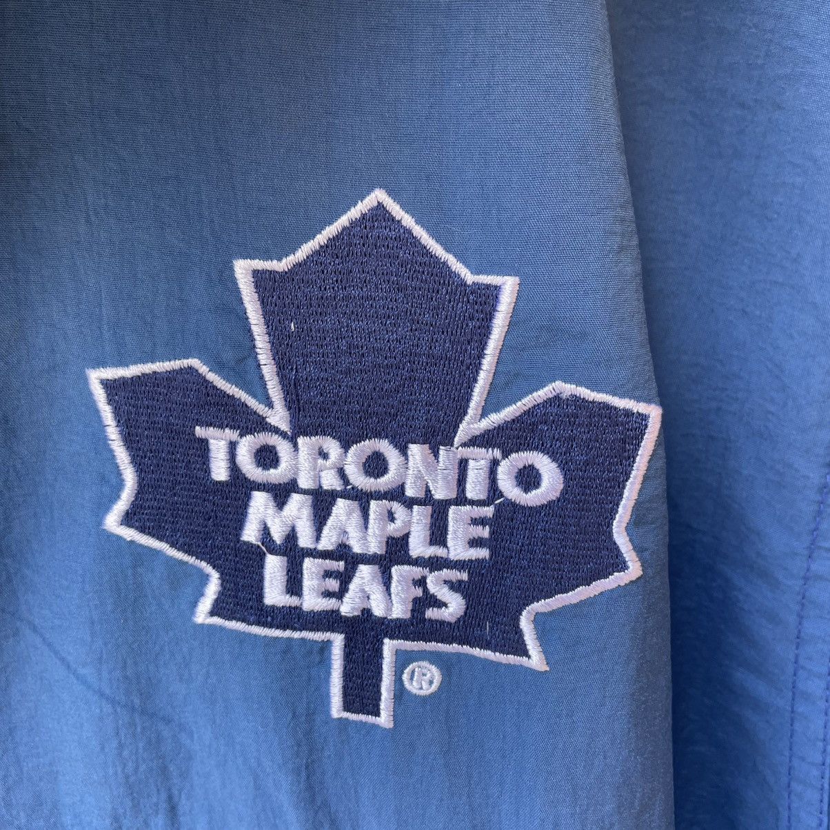 NHL 🔥Starter NHL Toronto Maple Leafs Windbreaker Hooded Jacket Size US M / EU 48-50 / 2 - 13 Thumbnail